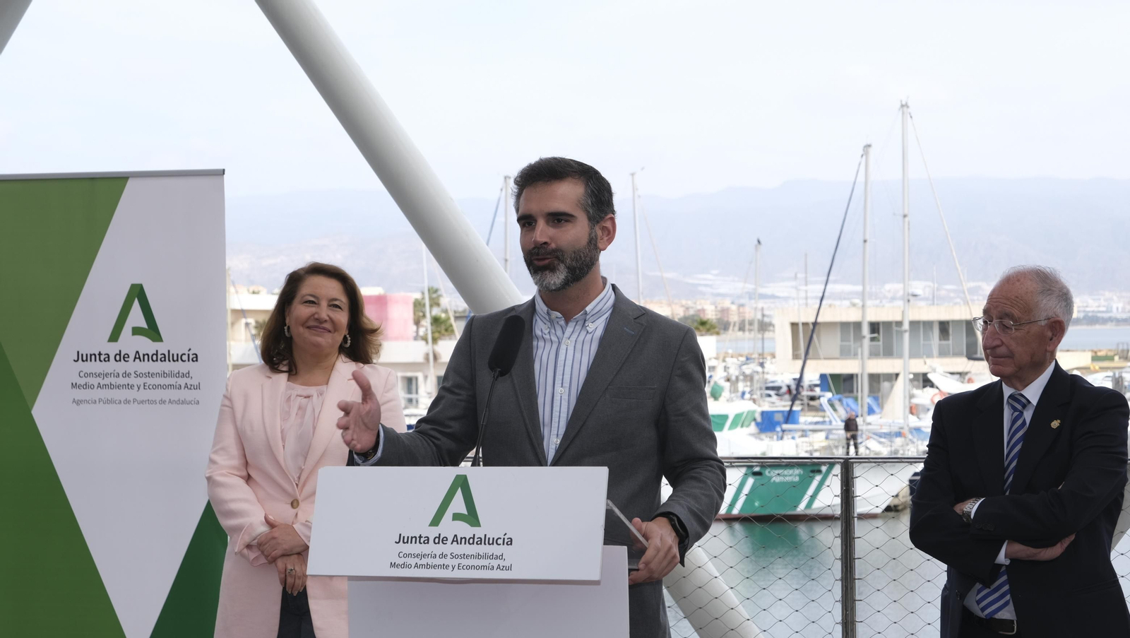 Imágenes de la inauguración de la Lonja del Puerto Pesquero de Roquetas de Mar