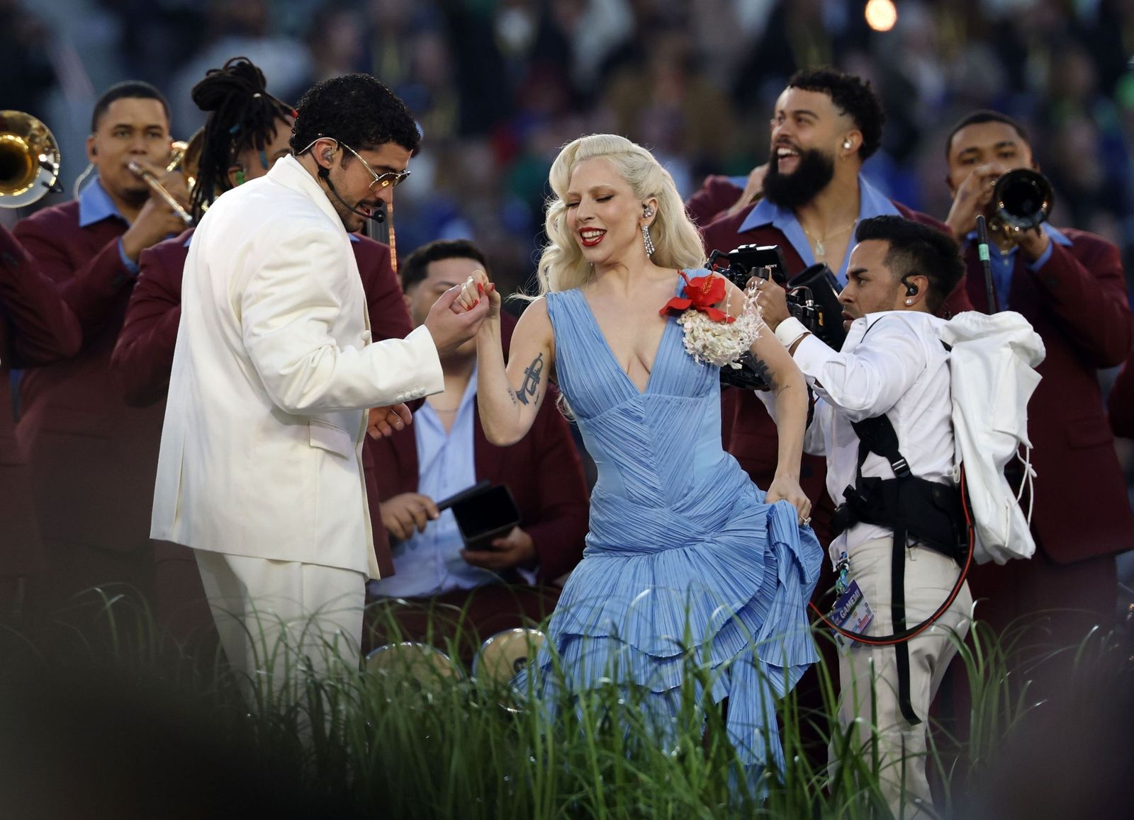 Las mejores fotos de la Super Bowl con la actuación de Bad Bunny