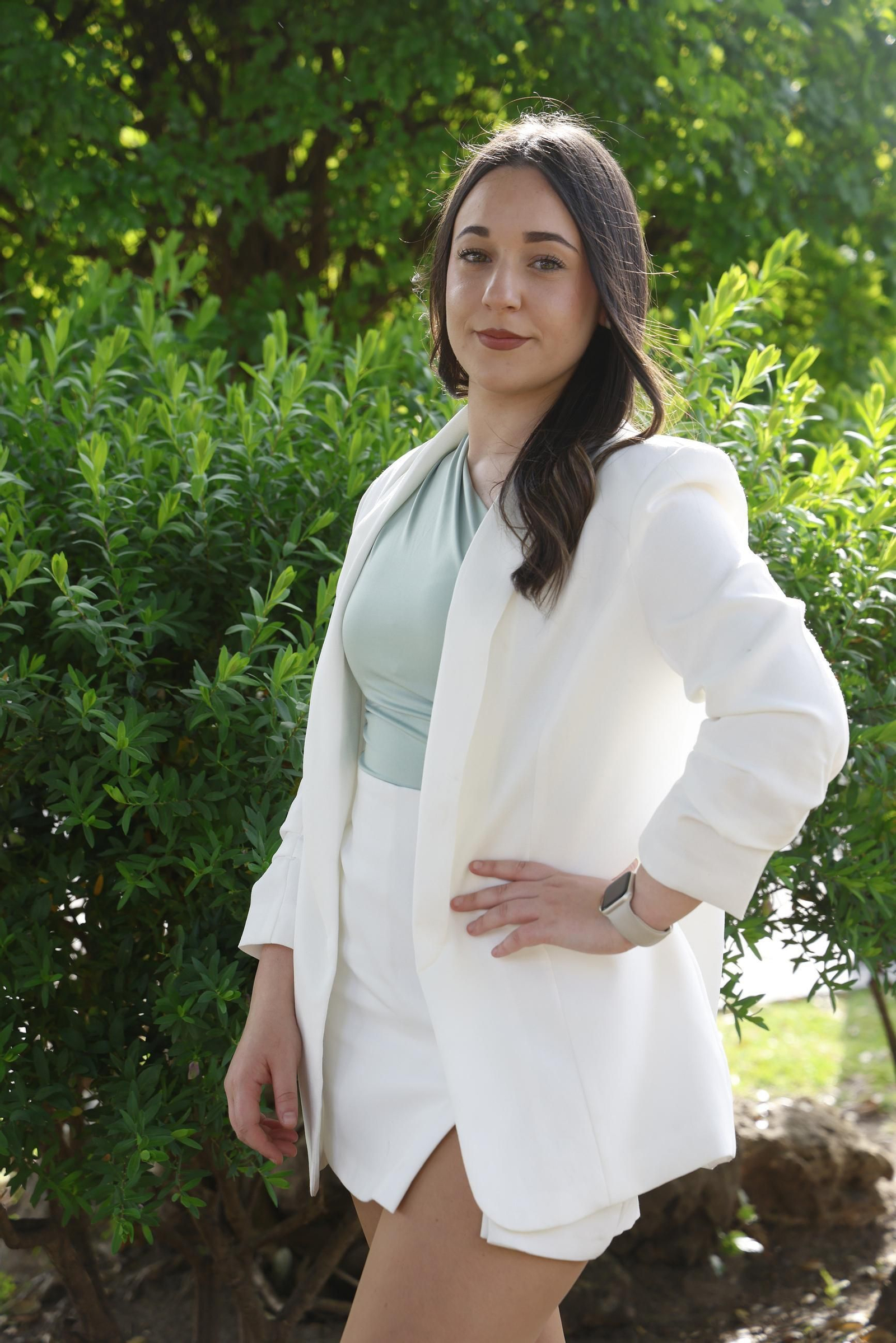 Julia Caballero Espinosa, reina juvenil