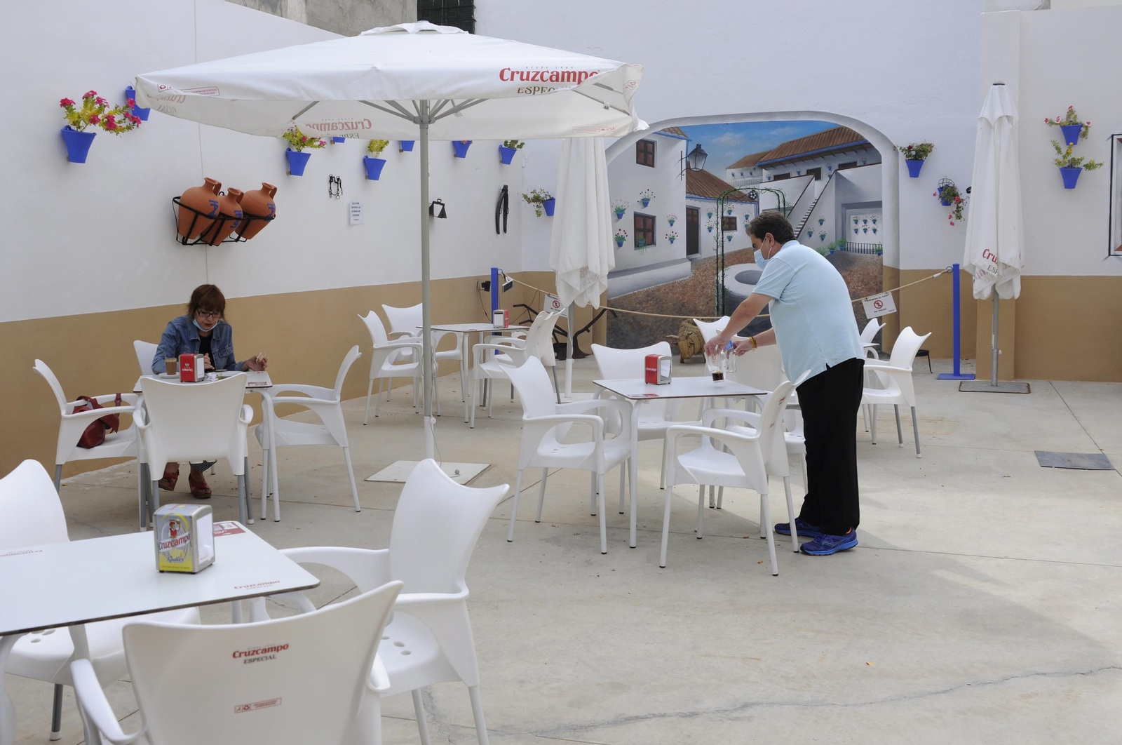 Las fotografías de Almodóvar del Río en plena segunda ola del coronavirus
