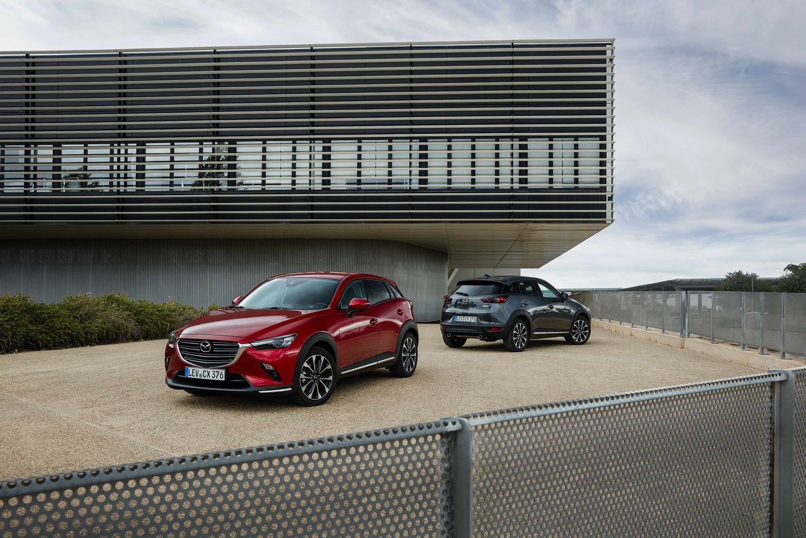 Más equipamiento y, en los motores 2.0, desactivación de cilindros.