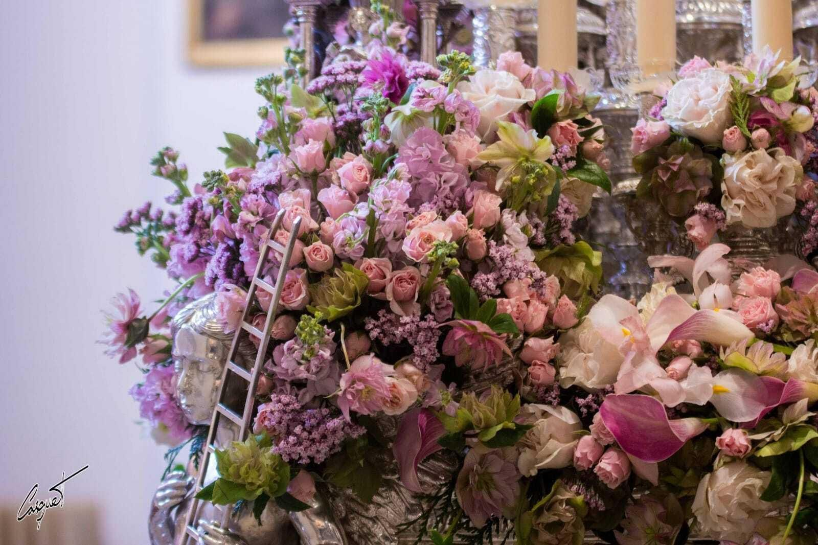 Las particulares flores que llevó el palio de las Lágrimas