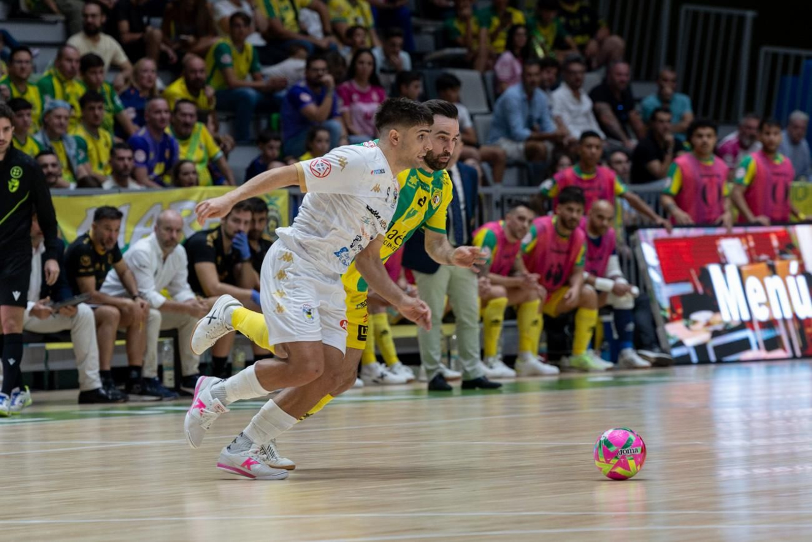 Las mejores imágenes de la amplia victoria del Jaén Paraíso Interior FS sobre O Parrulo Ferrol