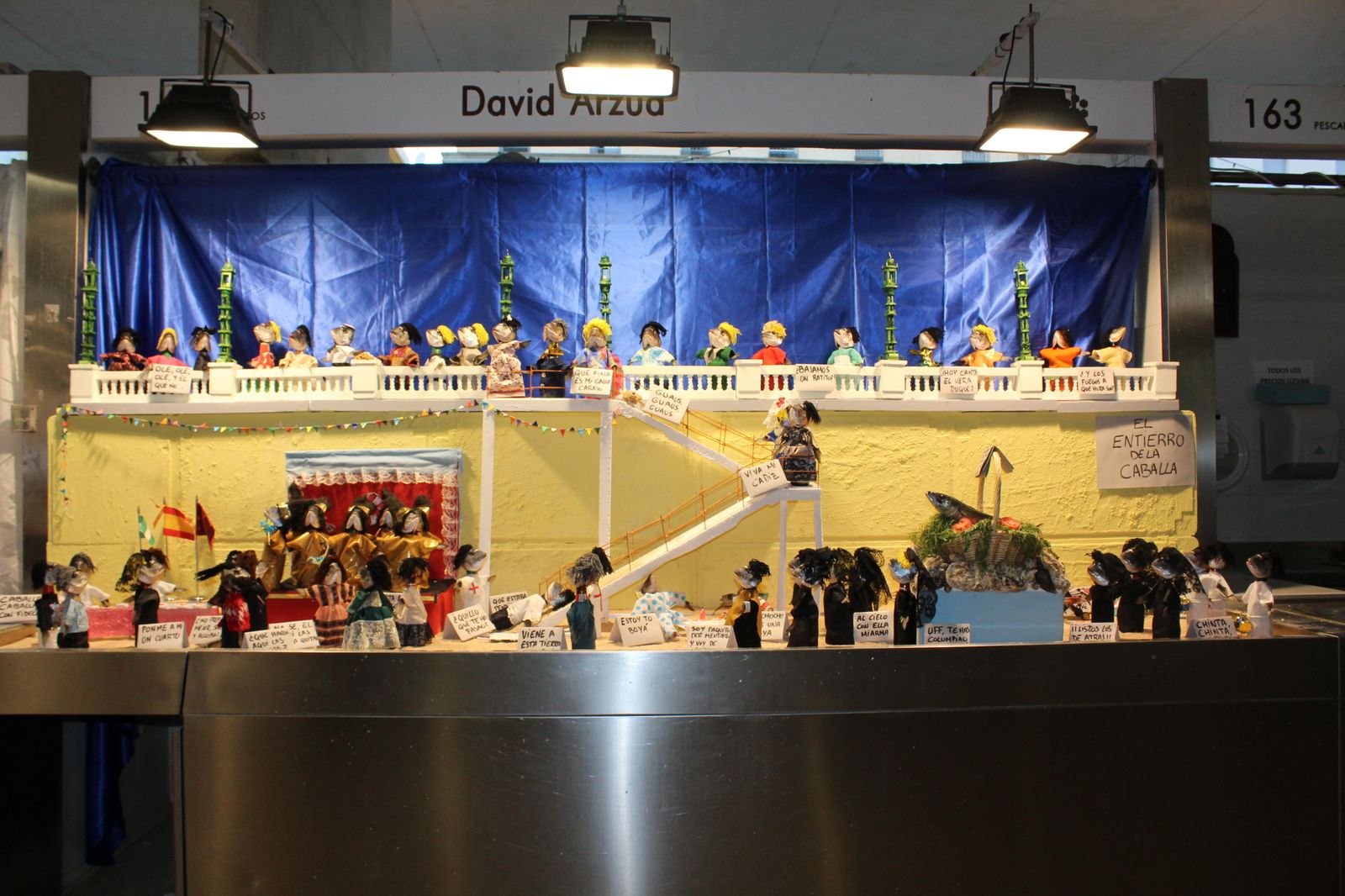 Las imágenes de la fiesta de los Tosantos en el Mercado Central