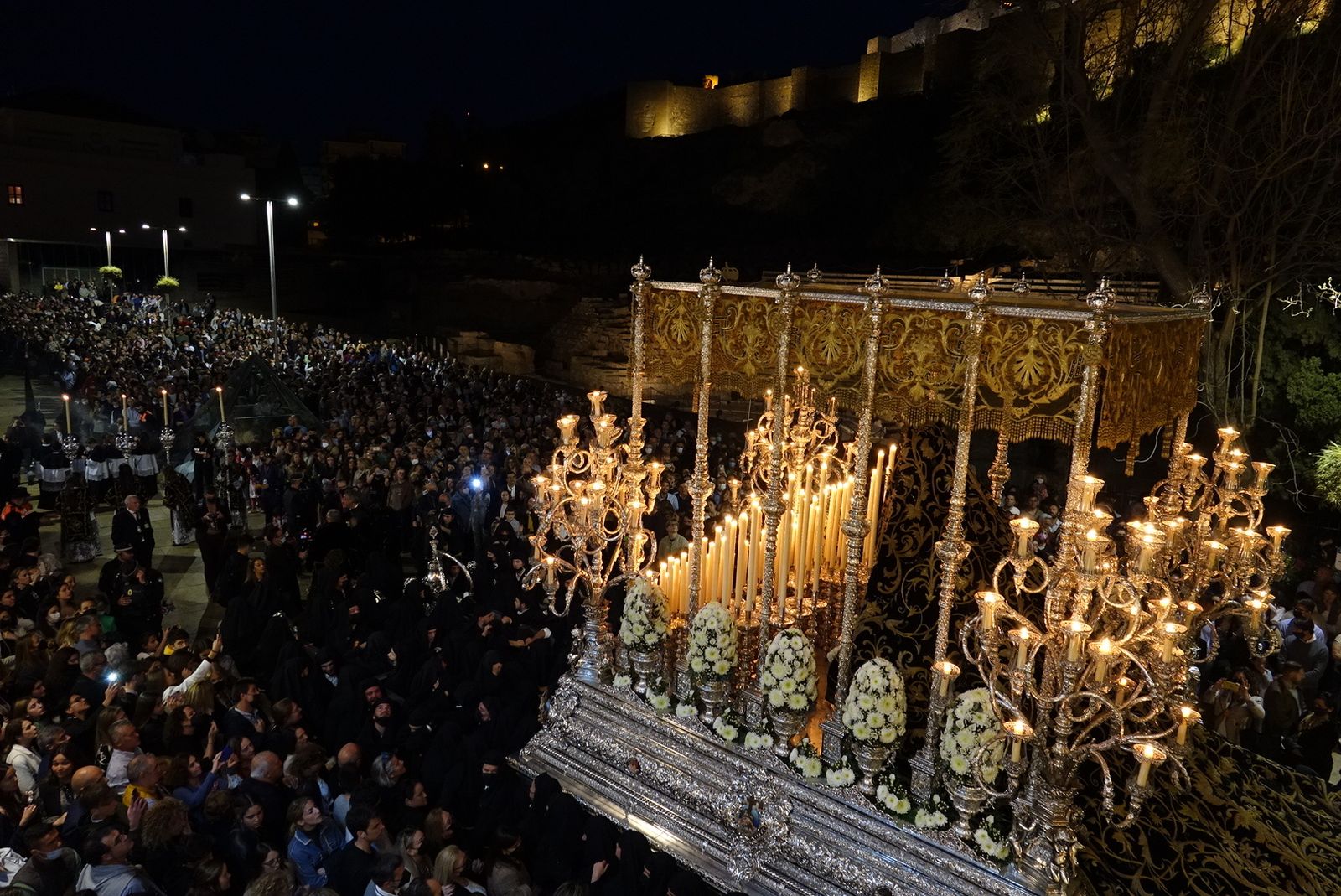Las fotos del Sepulcro, en el Viernes Santo de Málaga