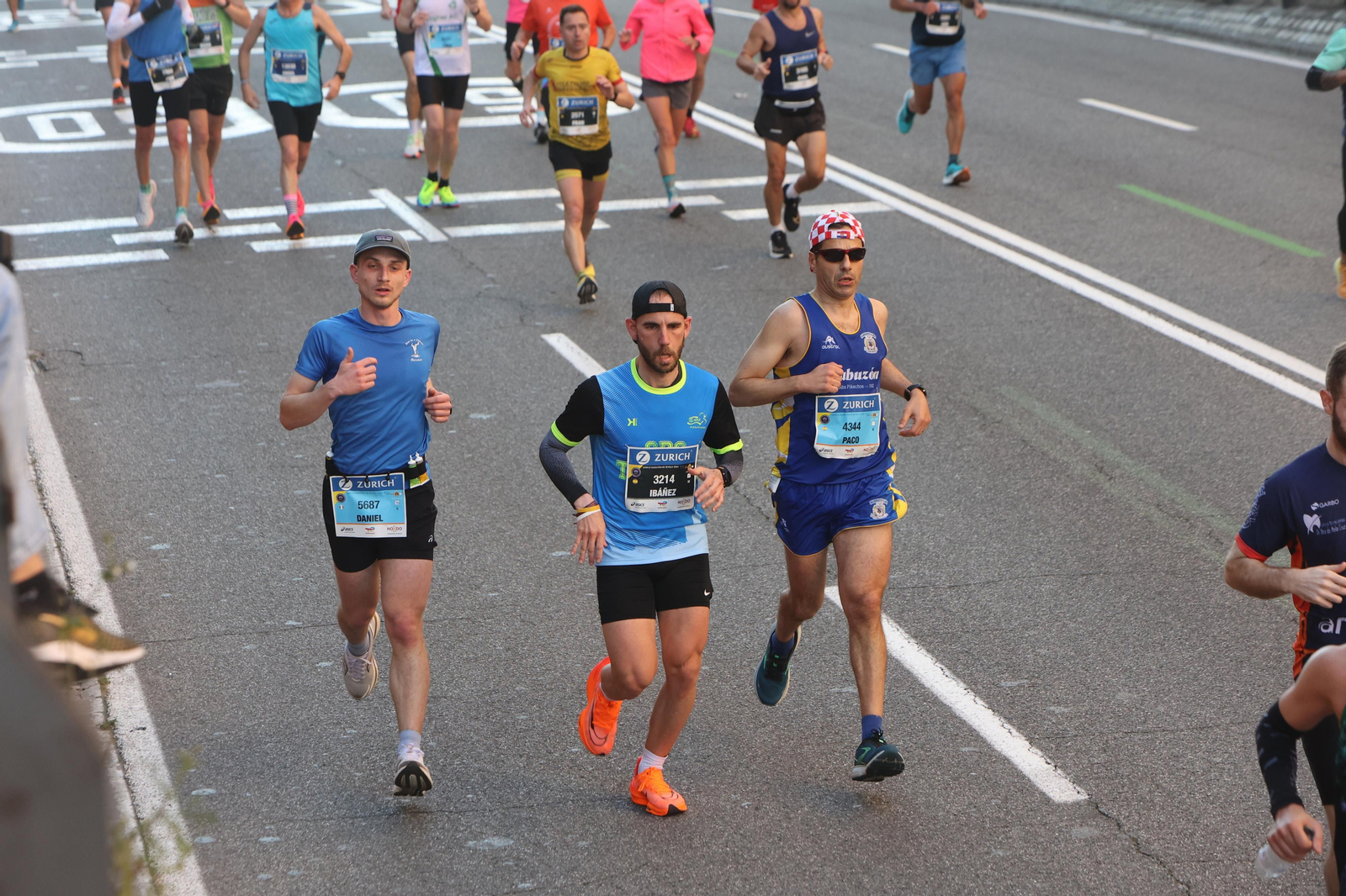 Búscate en la Zurich maratón de Sevilla
