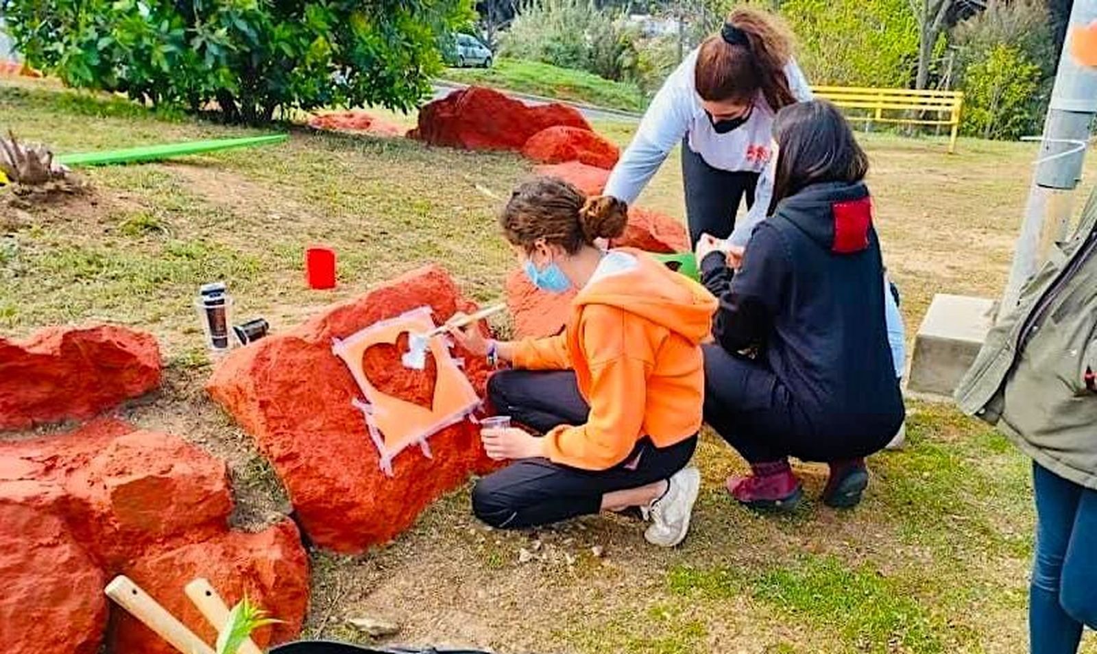 El barrio con más solera de Minas de Riotinto celebra la llegada de la Primavera
