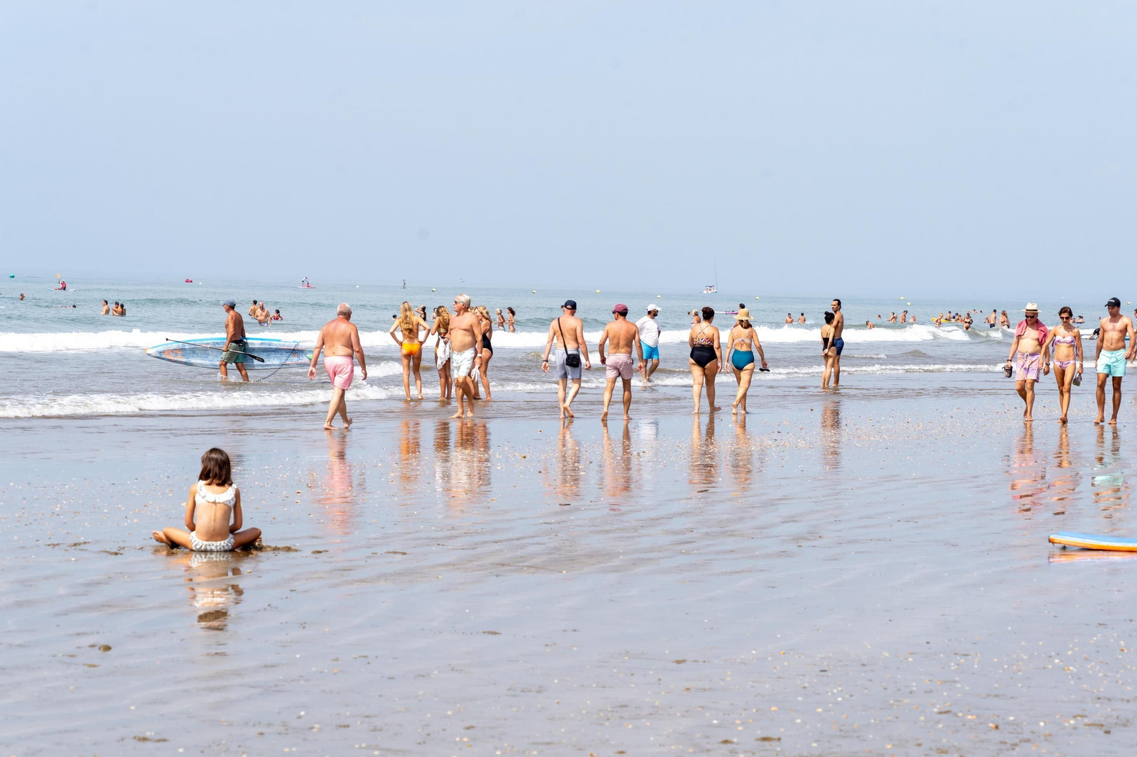 El ambiente de las playas de Huelva el domingo 24 de agosto