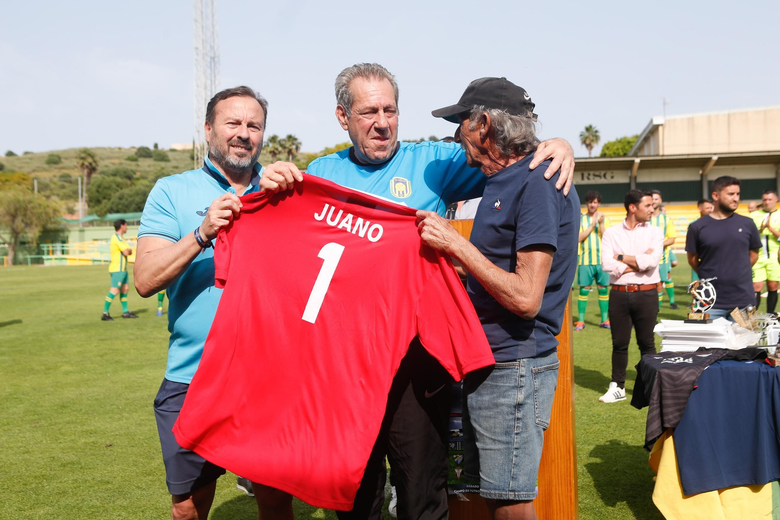 Las fotos del homenaje a Juano en Los Barrios Las fotos del homenaje a Juano en Los Barrios