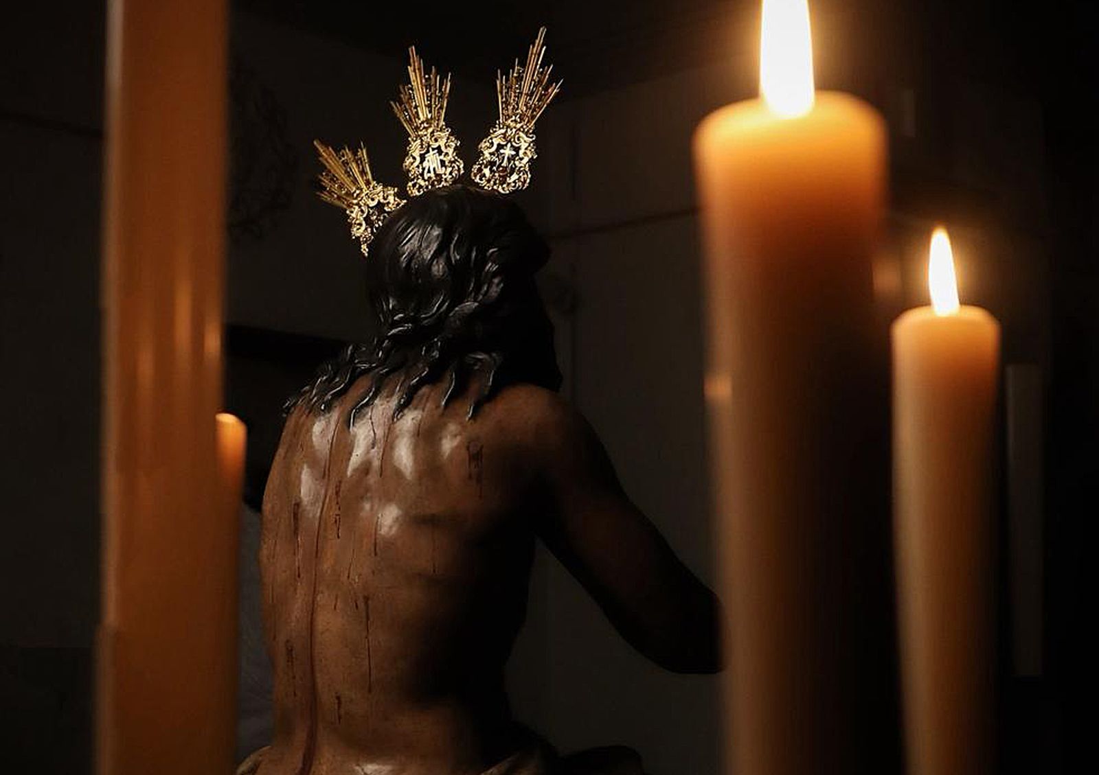 La espalda del Señor de las Penas, de la Hermandad de la Estrella.