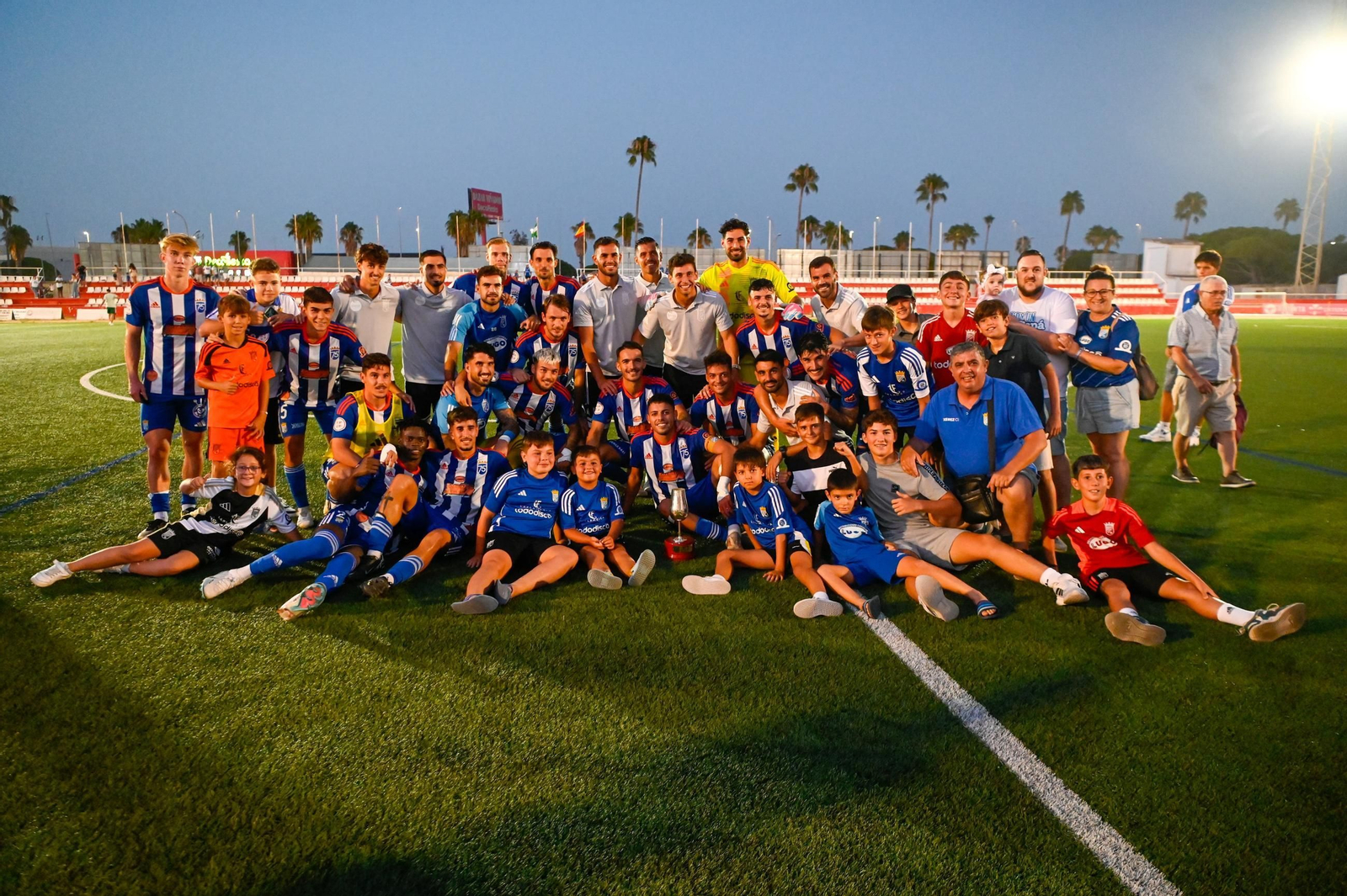 Imágenes del Racing-Xerez CD del XLIX Trofeo Ciudad de El Puerto