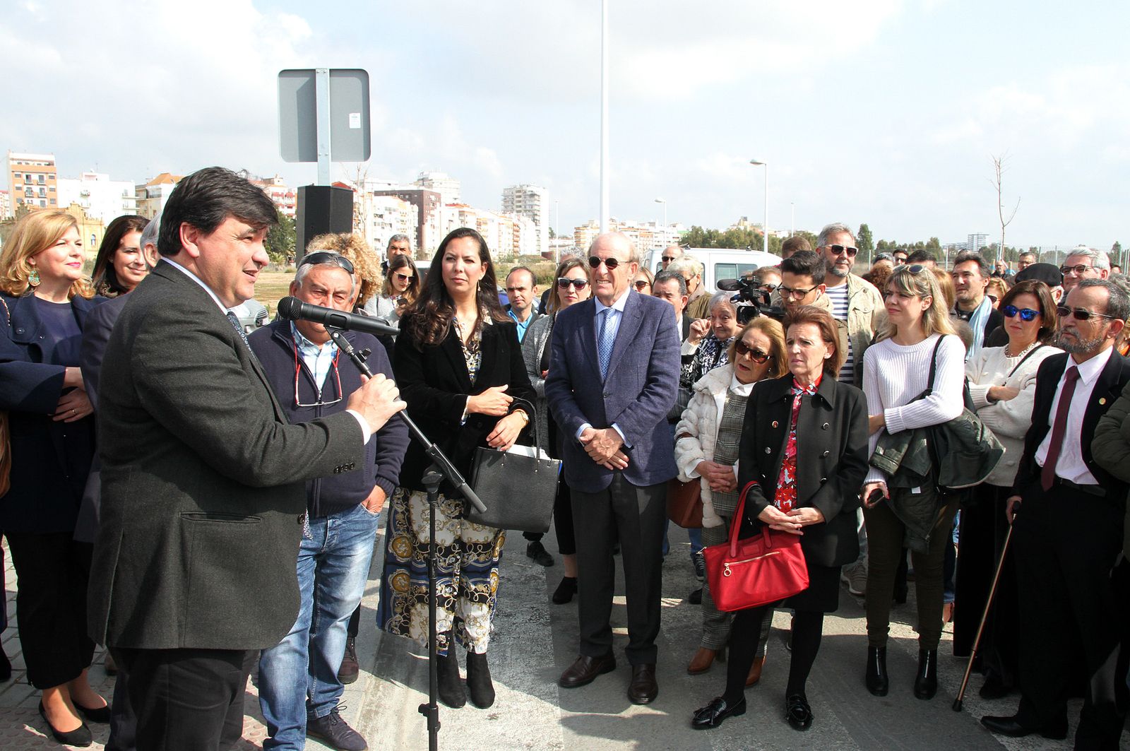 Inauguración de la Calle Doctor Cristóbal Gangoso, en imágenes