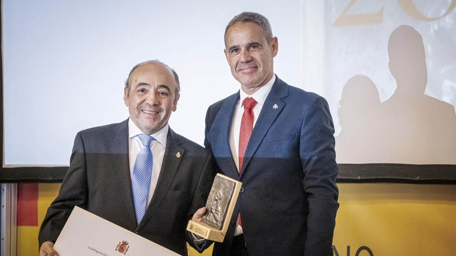 Premiados por el 55º aniversario de la Constitución Española.