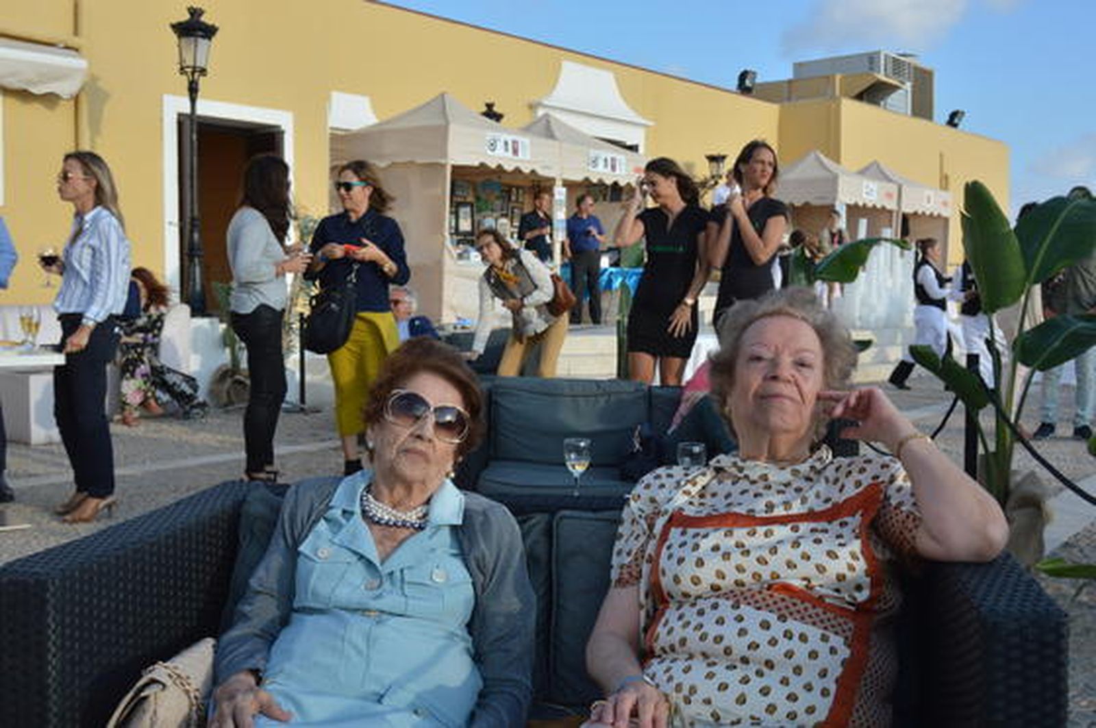 Las hermanas María Jesús y Maribel Aranda de Carranza.

Foto: Ignacio Casas de Ciria
