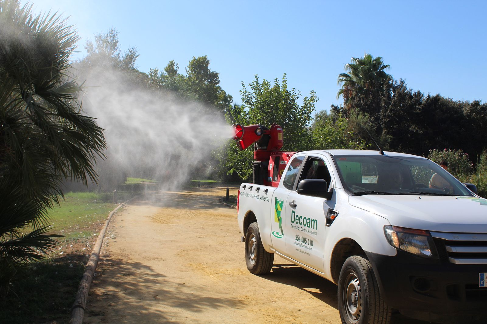 Actuaciones contra el Virus del Nilo en Gines.