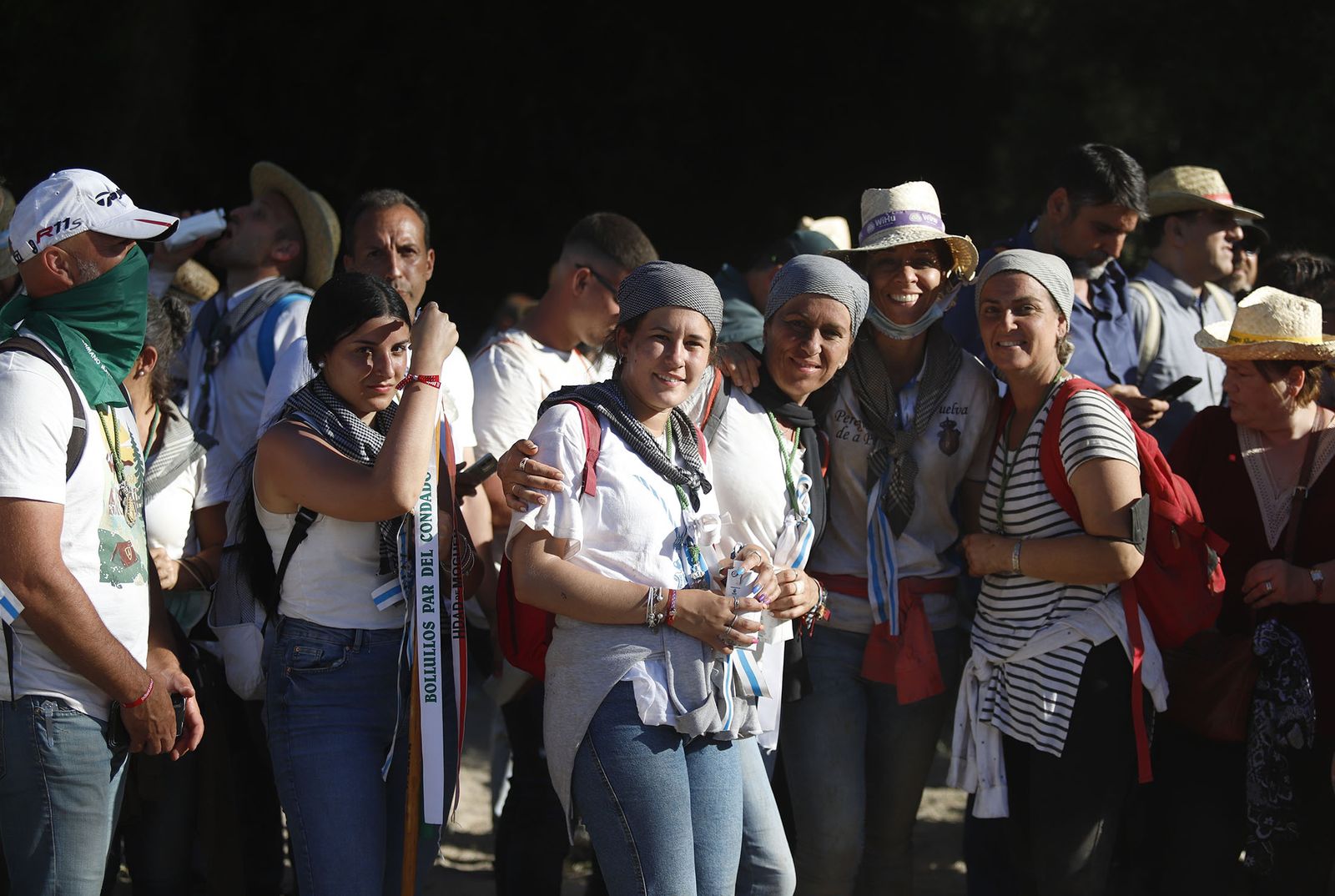 Imágenes de la Hermandad de Huelva a su paso por El Charco