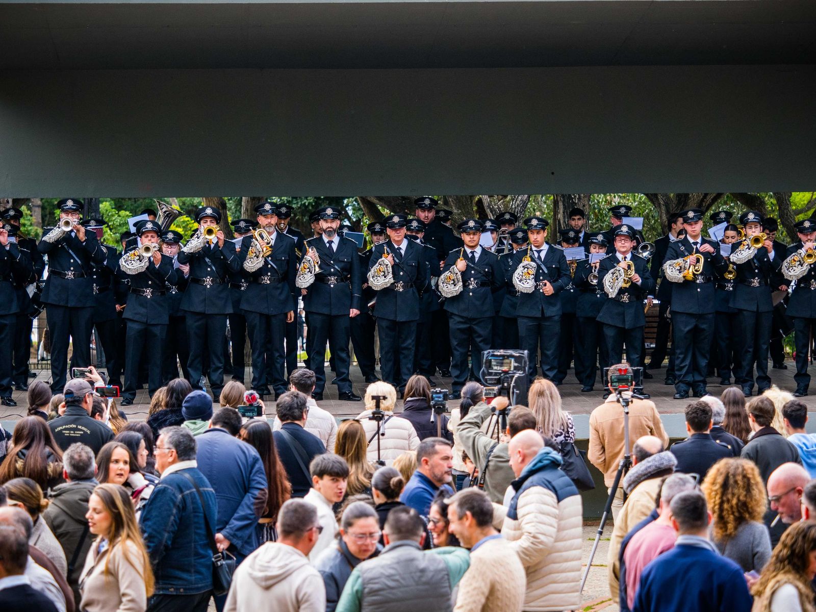 Sones cofrades en el Parque: celebrado el certamen de bandas de Nazareno en San Fernando