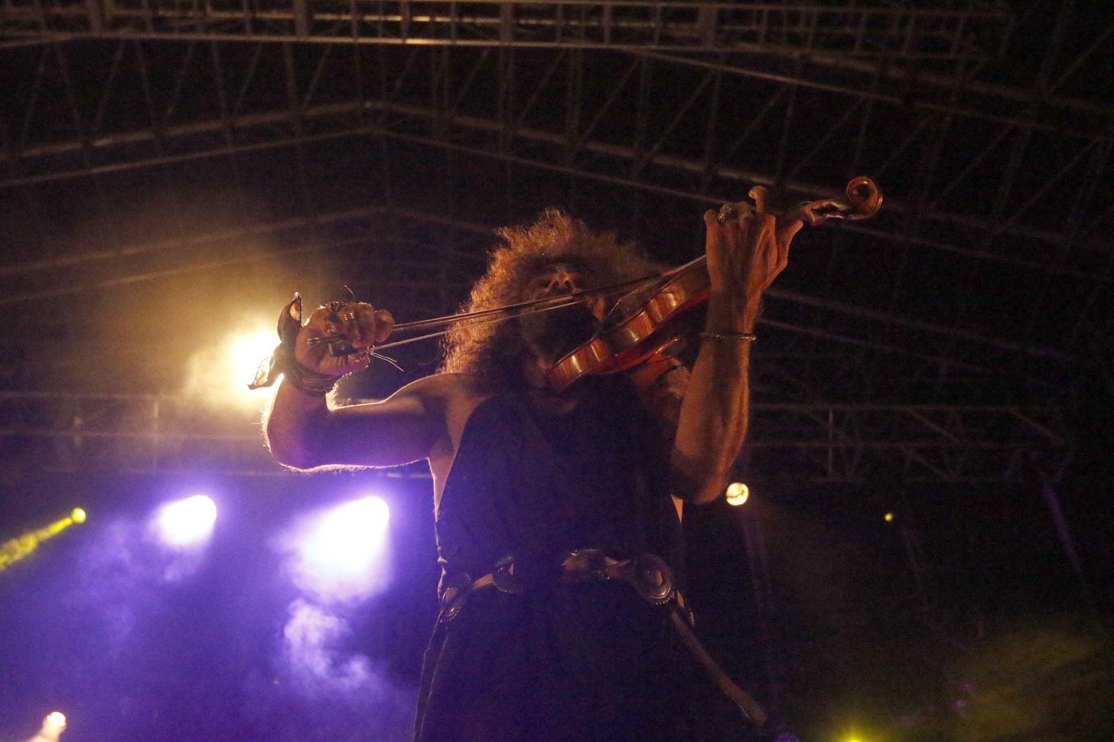 El concierto de Ara Malikian en el Teatro de la Axerquía de Córdoba, en imágenes