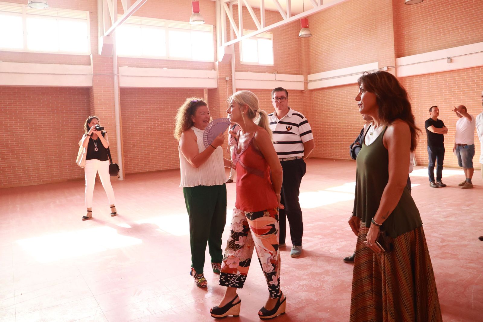 Visita de la consejera Patricia del Pozo a las obras del nuevo IES de Castilleja de Guzmán