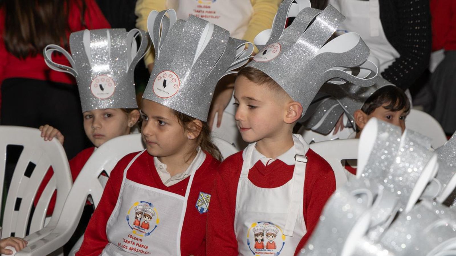 'Pequeños Chefs' la actividad que los chefs estrella Michelin realizan con el alumnado del Colegio Santa María de Los Apóstoles