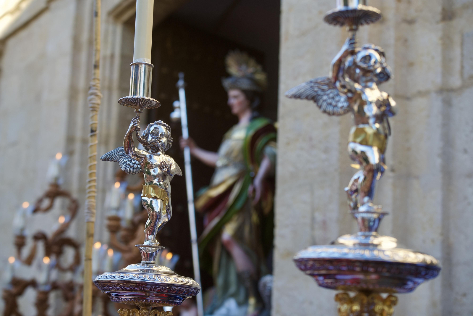 La procesión de San Rafael, el custodio de Córdoba, en imágenes