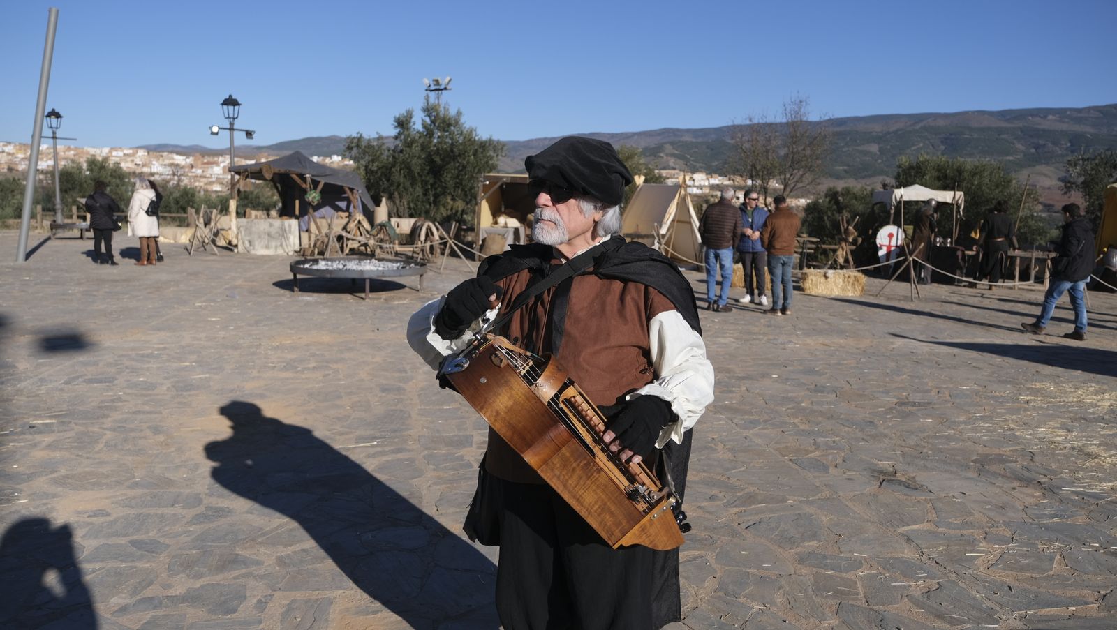 Imágenes de la "visita de los Reyes Católicos" a Fiñana