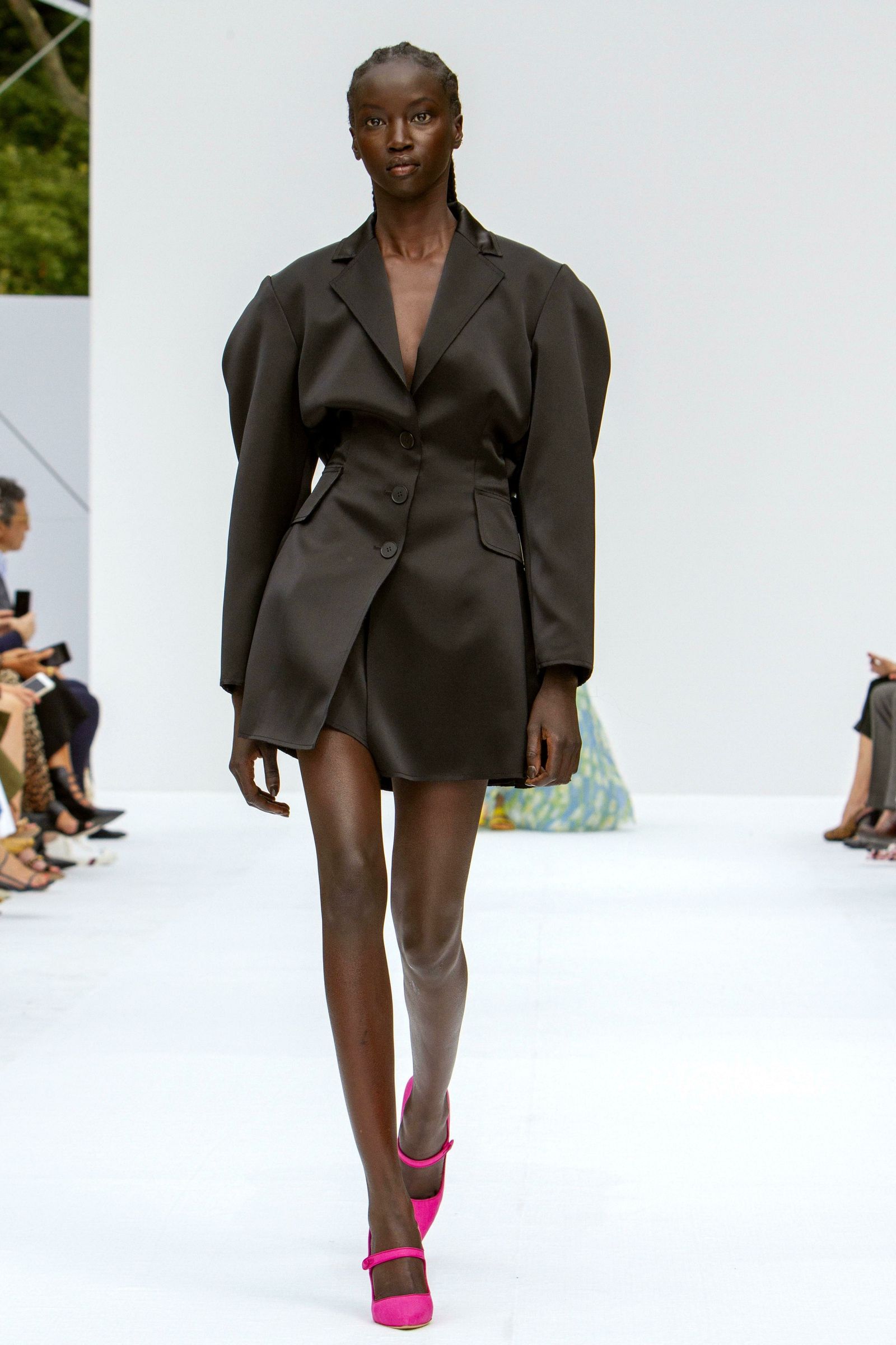 Carolina Herrera Primavera - Verano 2020, las fotos del desfile en la New York Fashion Week