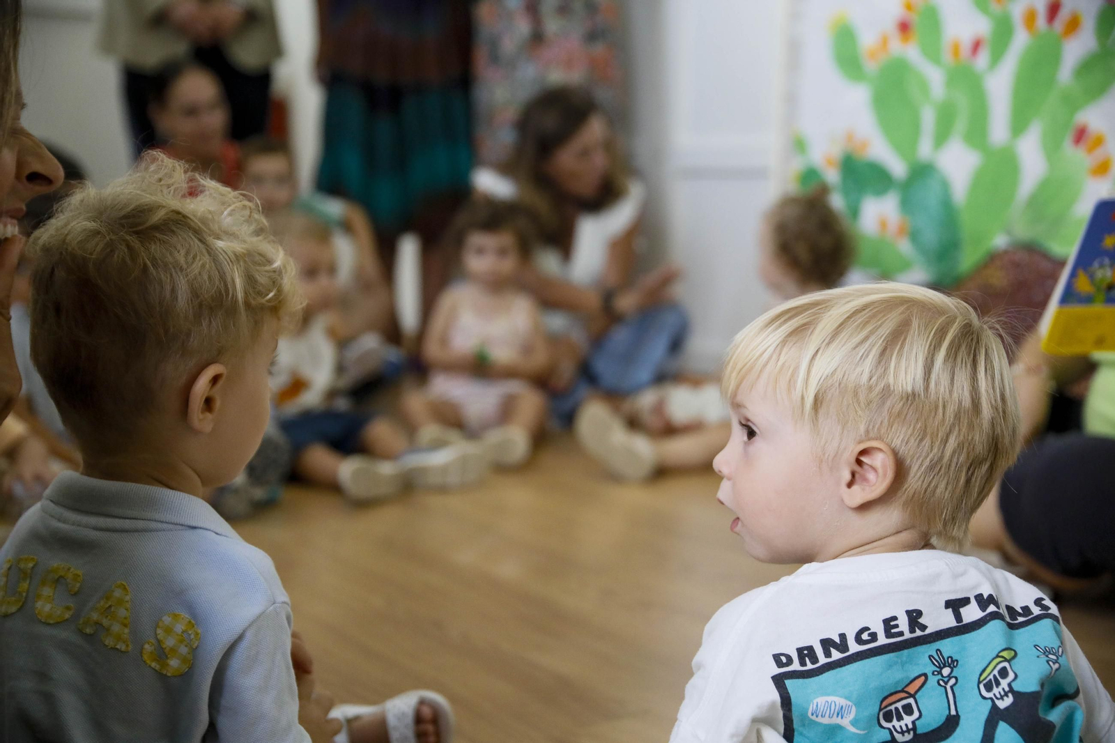 Las imágenes del regreso a las aulas de los más pequeños de Almería