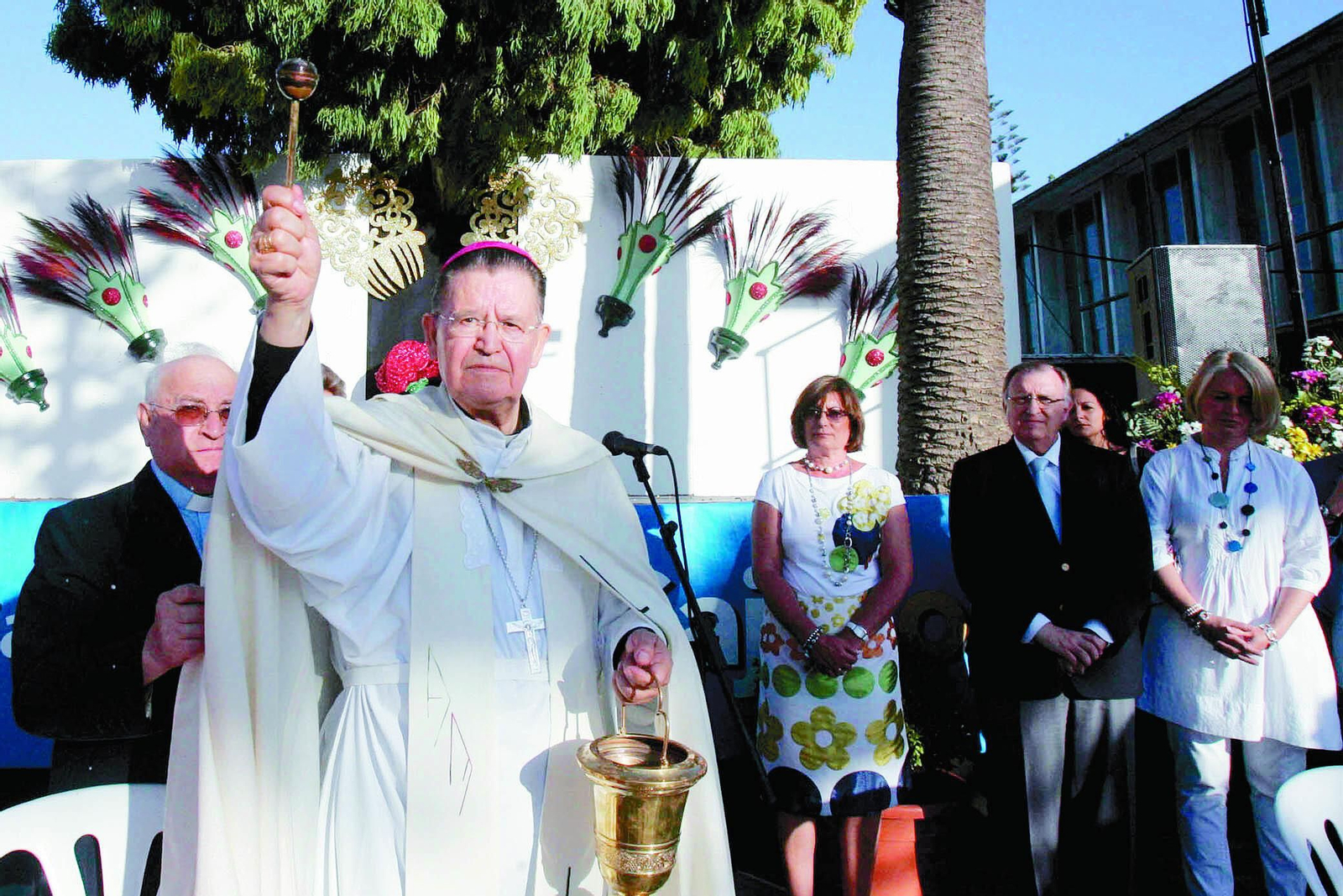 Las imágenes de Antonio Ceballos, obispo de Cádiz durante casi dos décadas