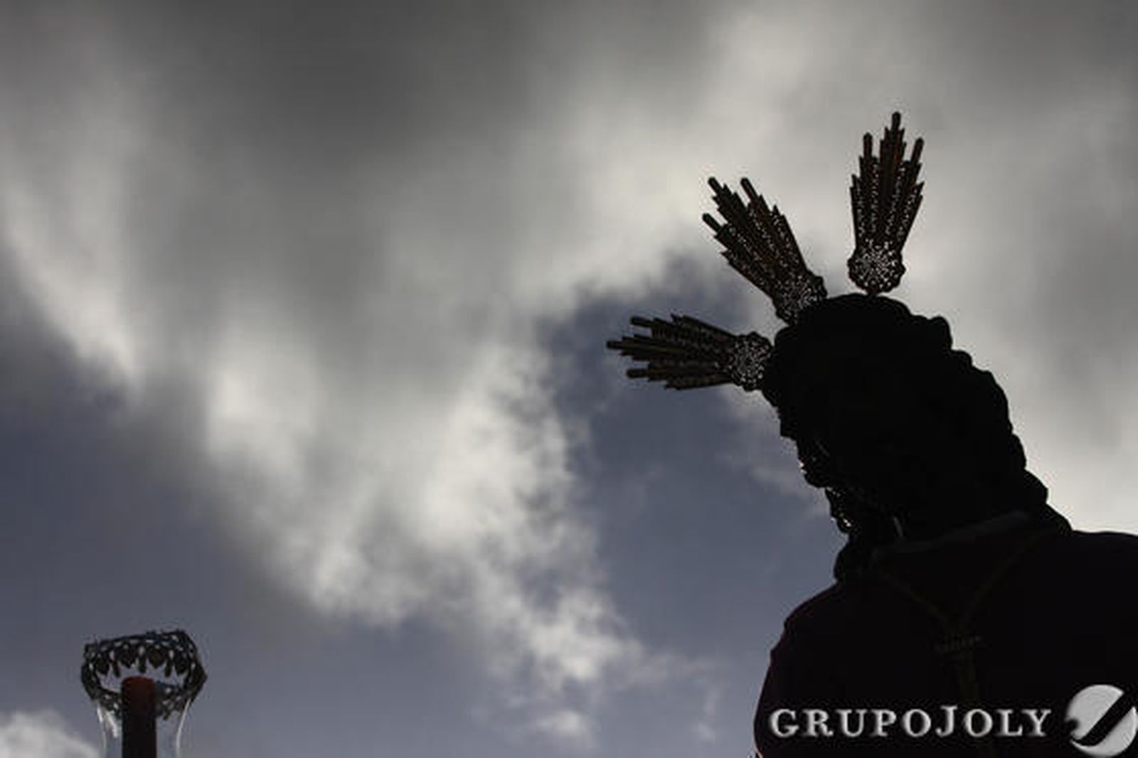 La Hermandad de Jesús de Nazaret, de Pino Montano.   Foto: Belen Vargas