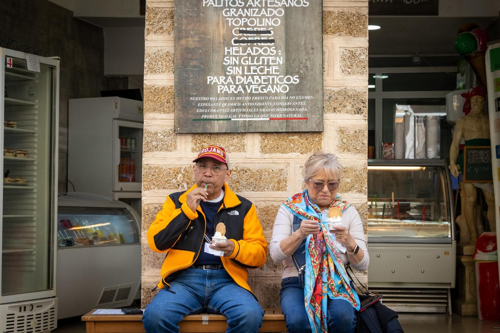 Imágenes de los cruceristas que han llegado a Cádiz este 1 de mayo festivo