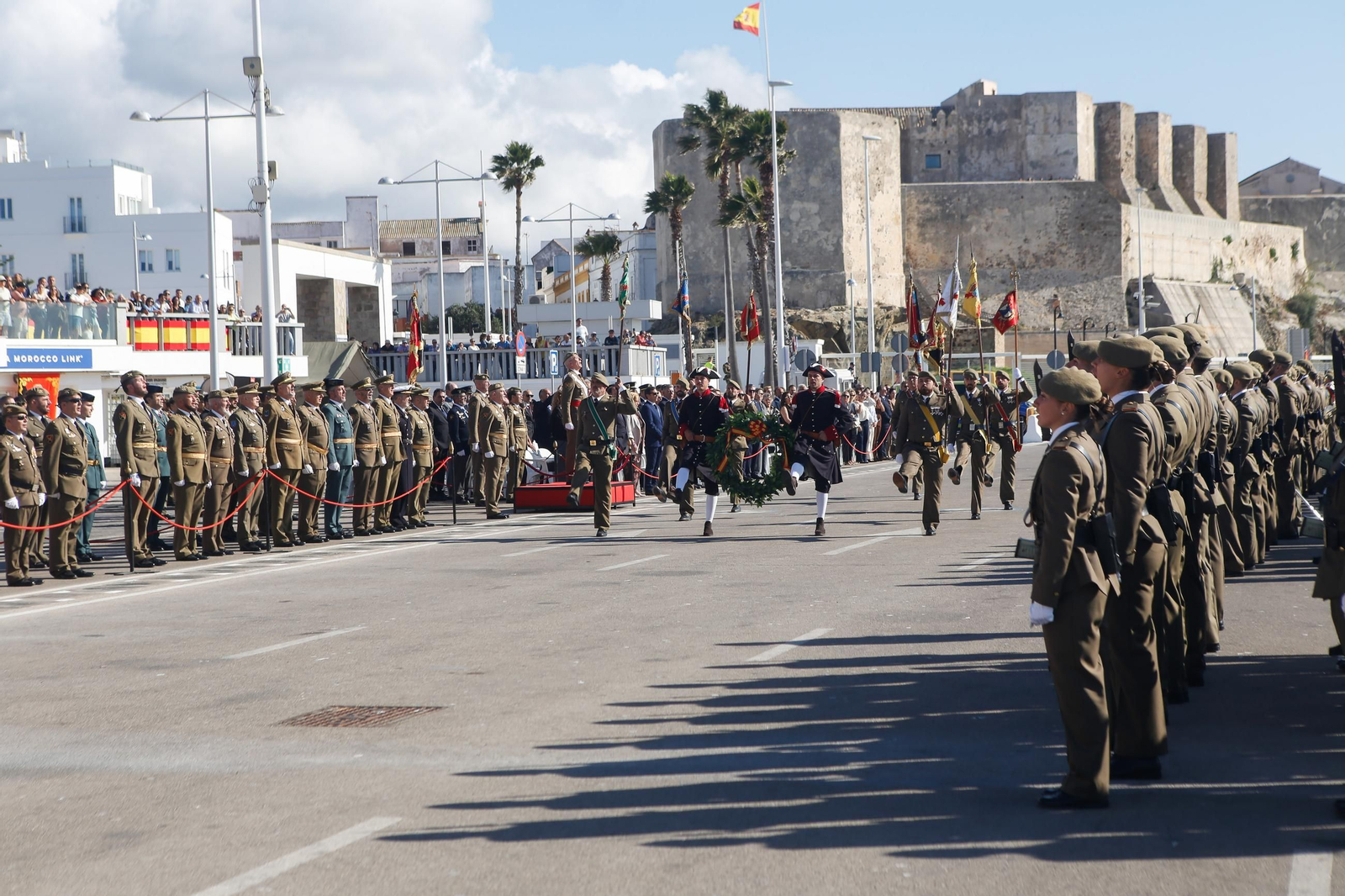Las fotos de la jura de bandera civil en Tarifa