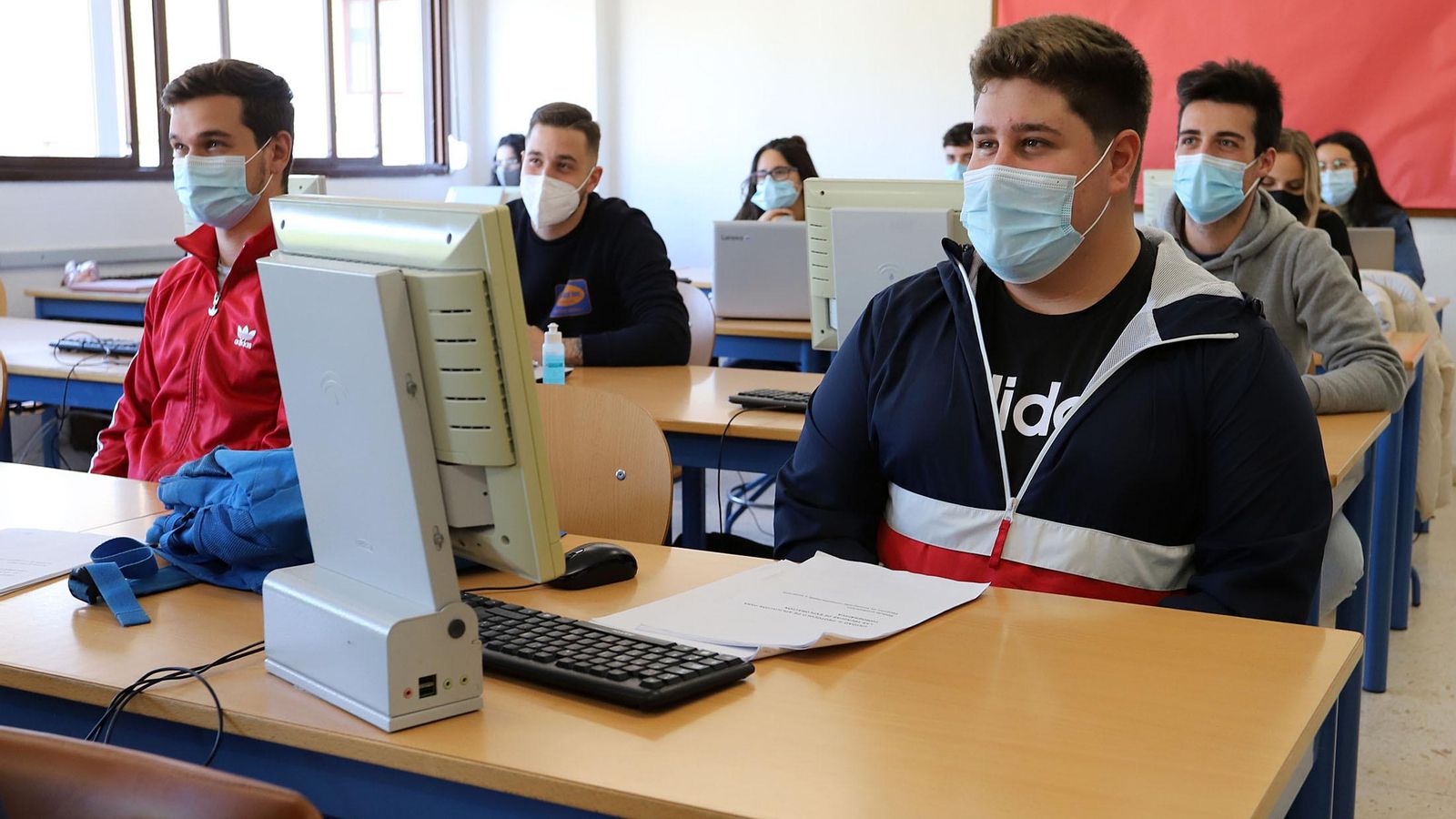 Alumnos del ciclo  de Imagen para el Diagnóstico y Medicina Nuclear del IES Fuentepiña.