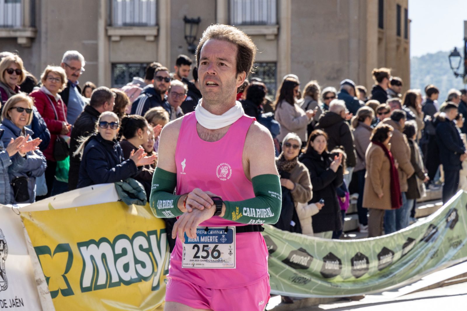 En imágenes: deporte y solidaridad se dan la mano en la VI Carrera-Caminata de la Hermandad de la Buena Muerte (1)