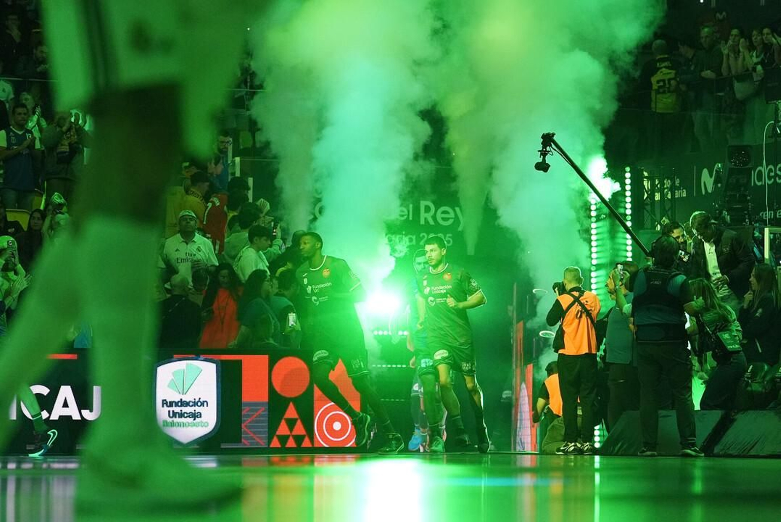 El Unicaja, campeón de Copa: Todas las imágenes del partido, la fiesta y la llegada a Málaga