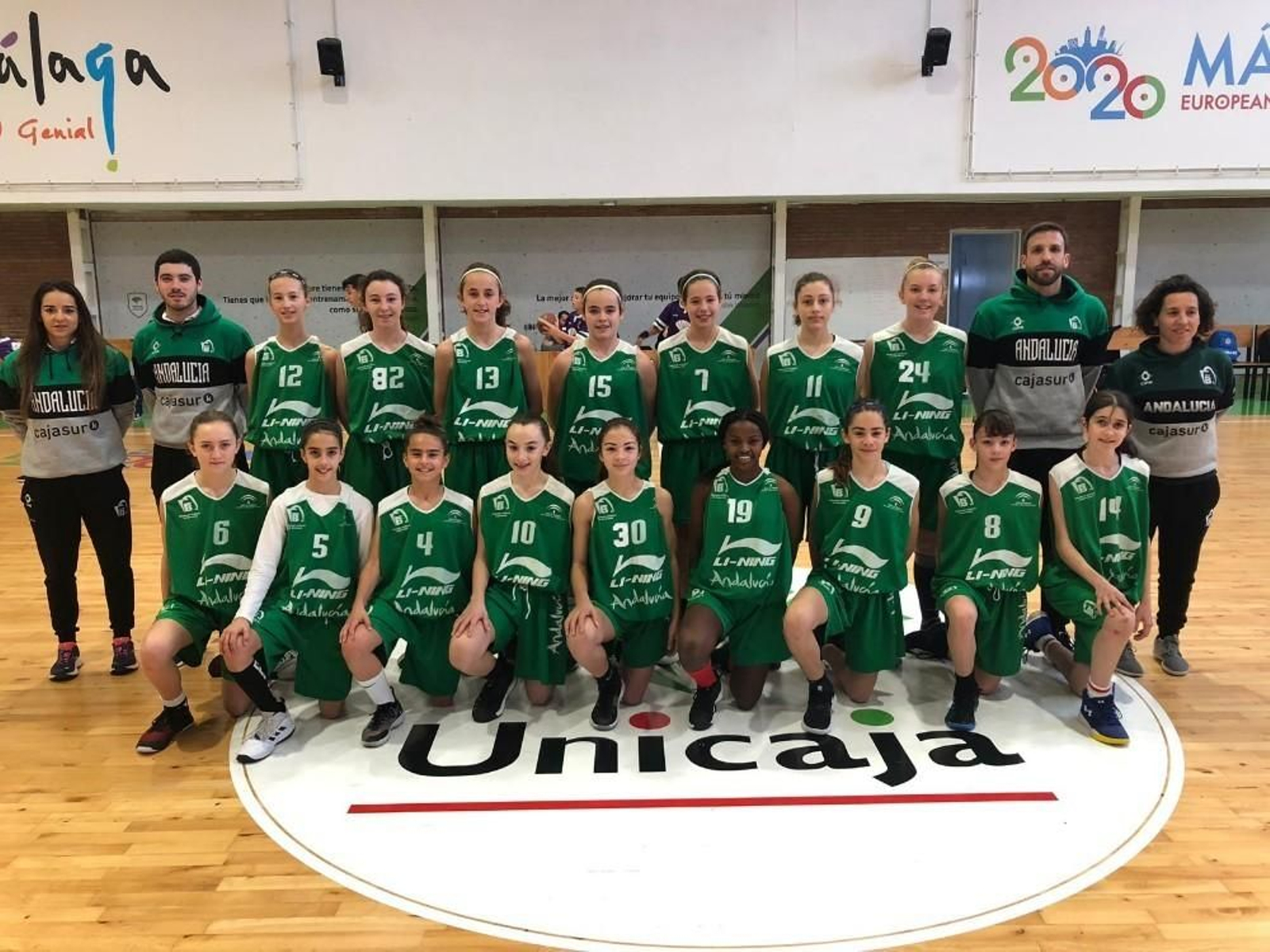 Imagen de la selección andaluza femenina de minibásket.