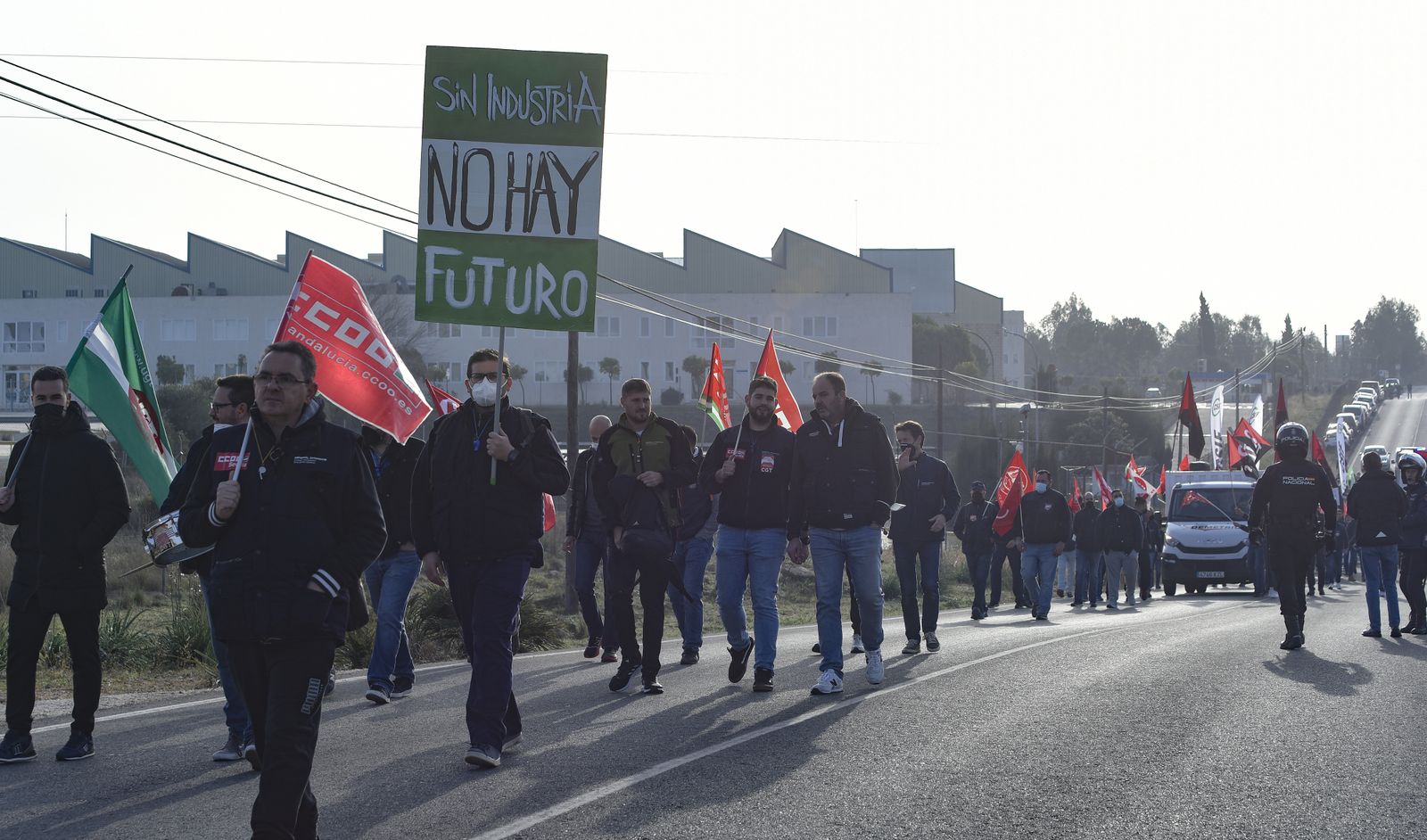 La concentración de trabajadores de la Factoría de Santa Barbara, en imágenes