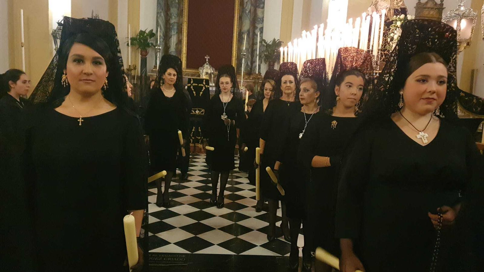 Viernes Santo en Castro del Río: A los pies del Santo Sepulcro