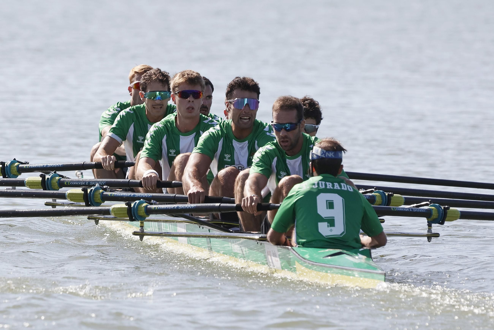 Las imágenes de la regata Sevilla-Betis