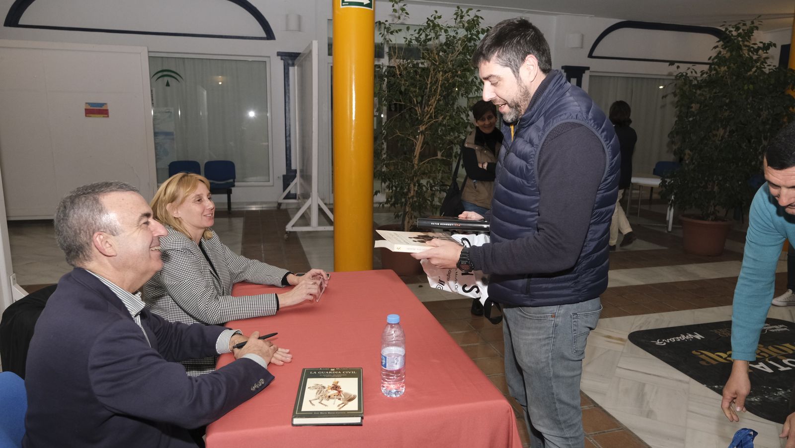 El Diario de los Libros con Lorenzo Silva y Noemí Trujillo, en Mojácar