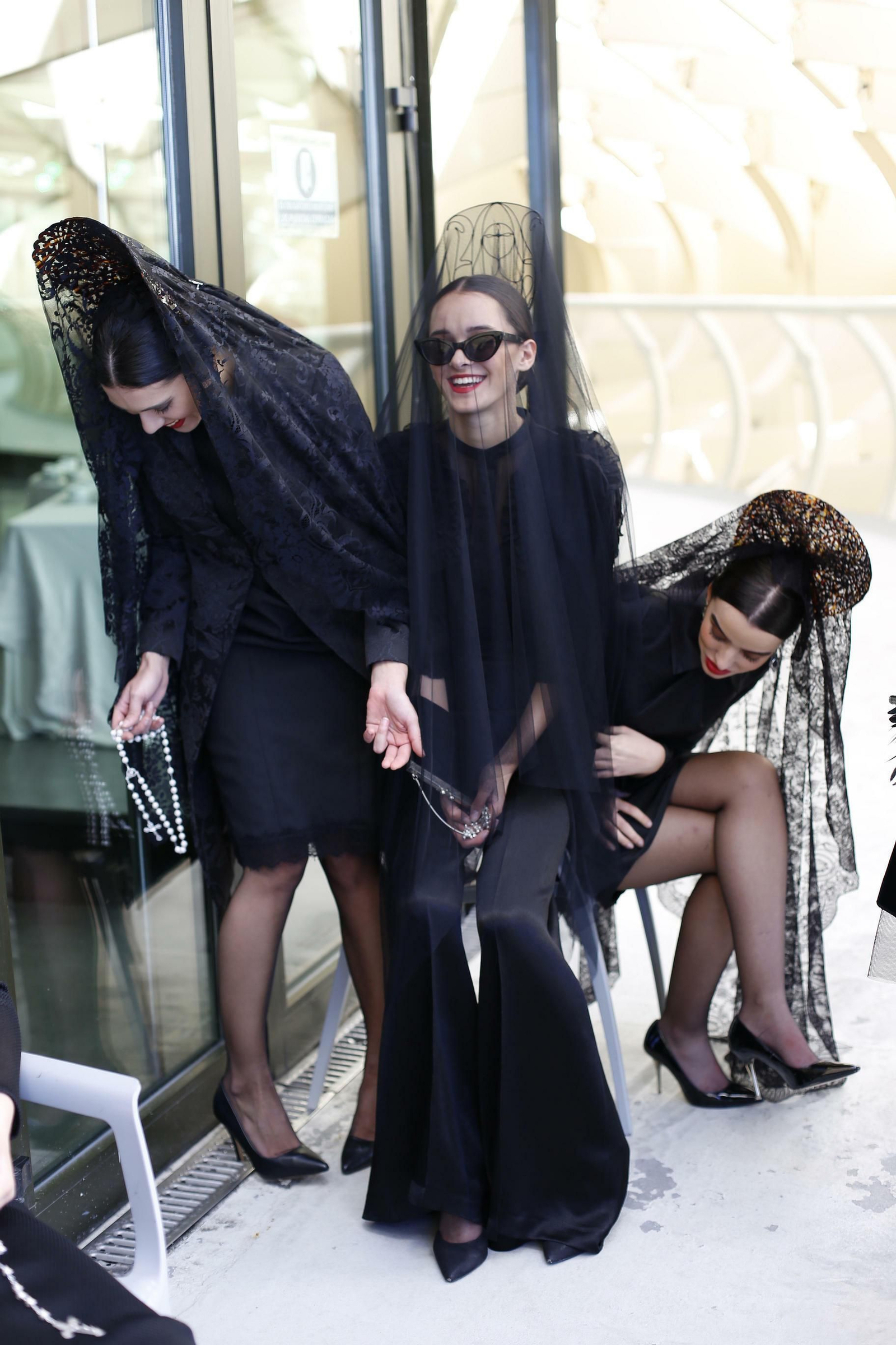 Desfile de mantillas en las setas organizado por Qlamenco.