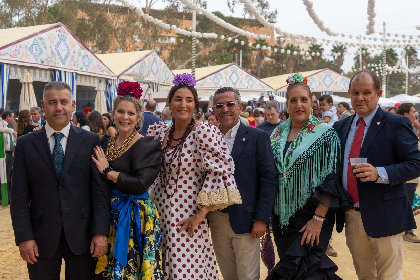 Imágenes del ambiente del ambiente de la tarde del domingo en la Feria de Otoño y del Caballo 2025 de Huelva