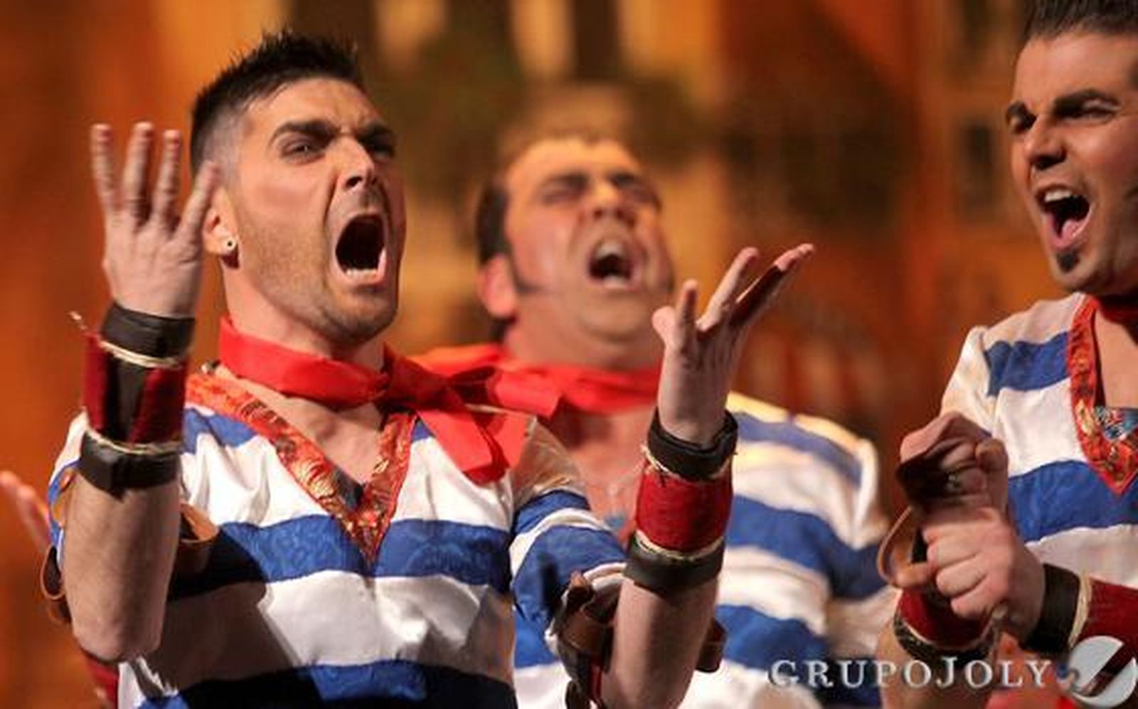 Comparsa 'La Sereníssima'

Foto: Jesus Marin / Lourdes de Vicente