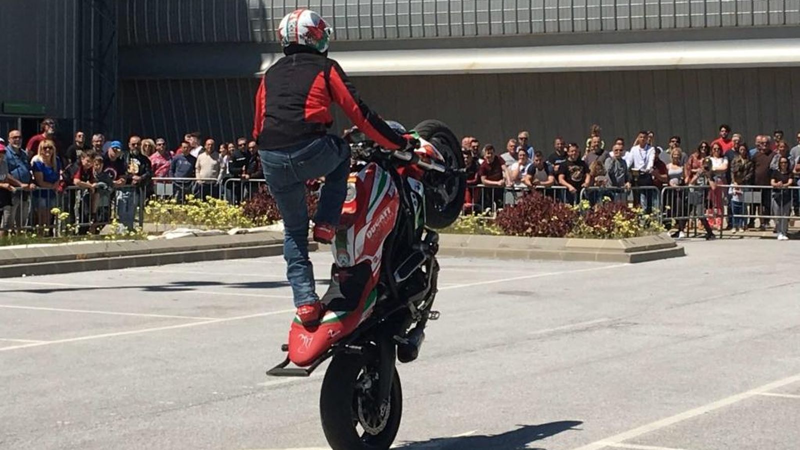Habrá una zona dedicada a las exhibiciones de motocross e, incluso, un espectáculo con especialistas.