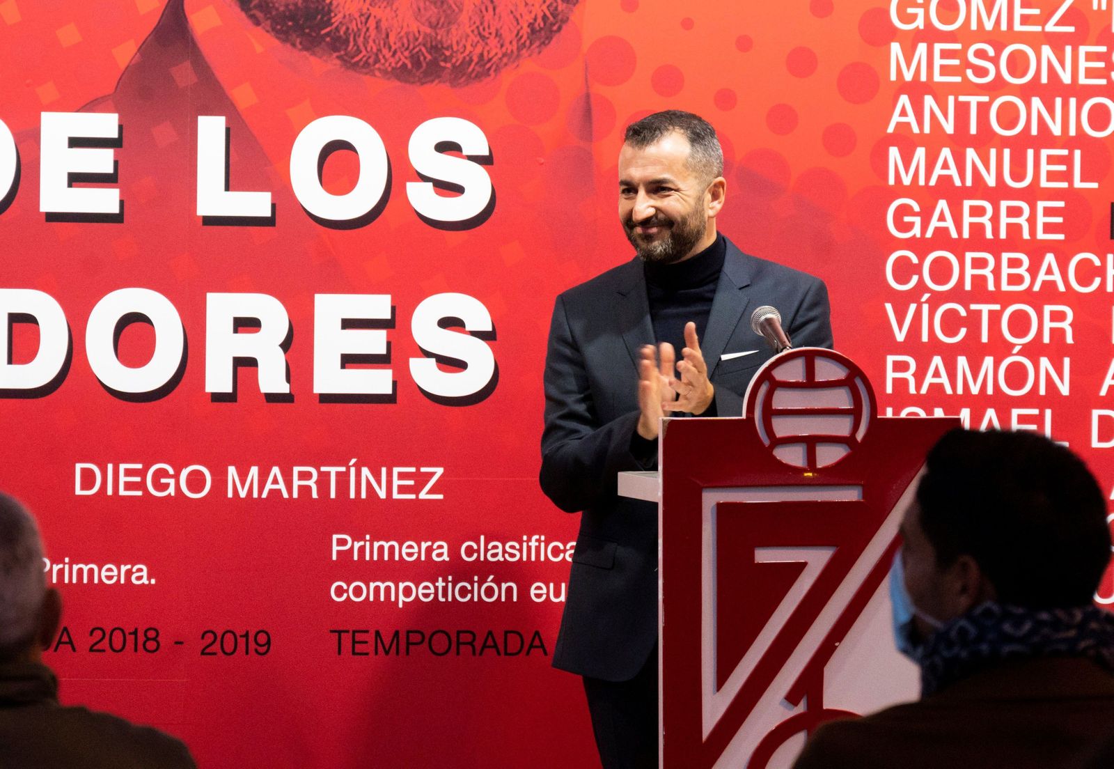 Fotos: Inauguración del espacio de Diego Martínez en la Puerta de los Entrenadores