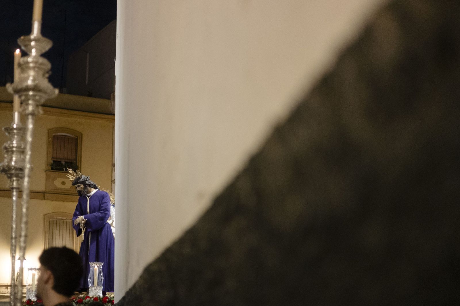 Las imágenes de los traslados de las cofradías de Santa Cruz