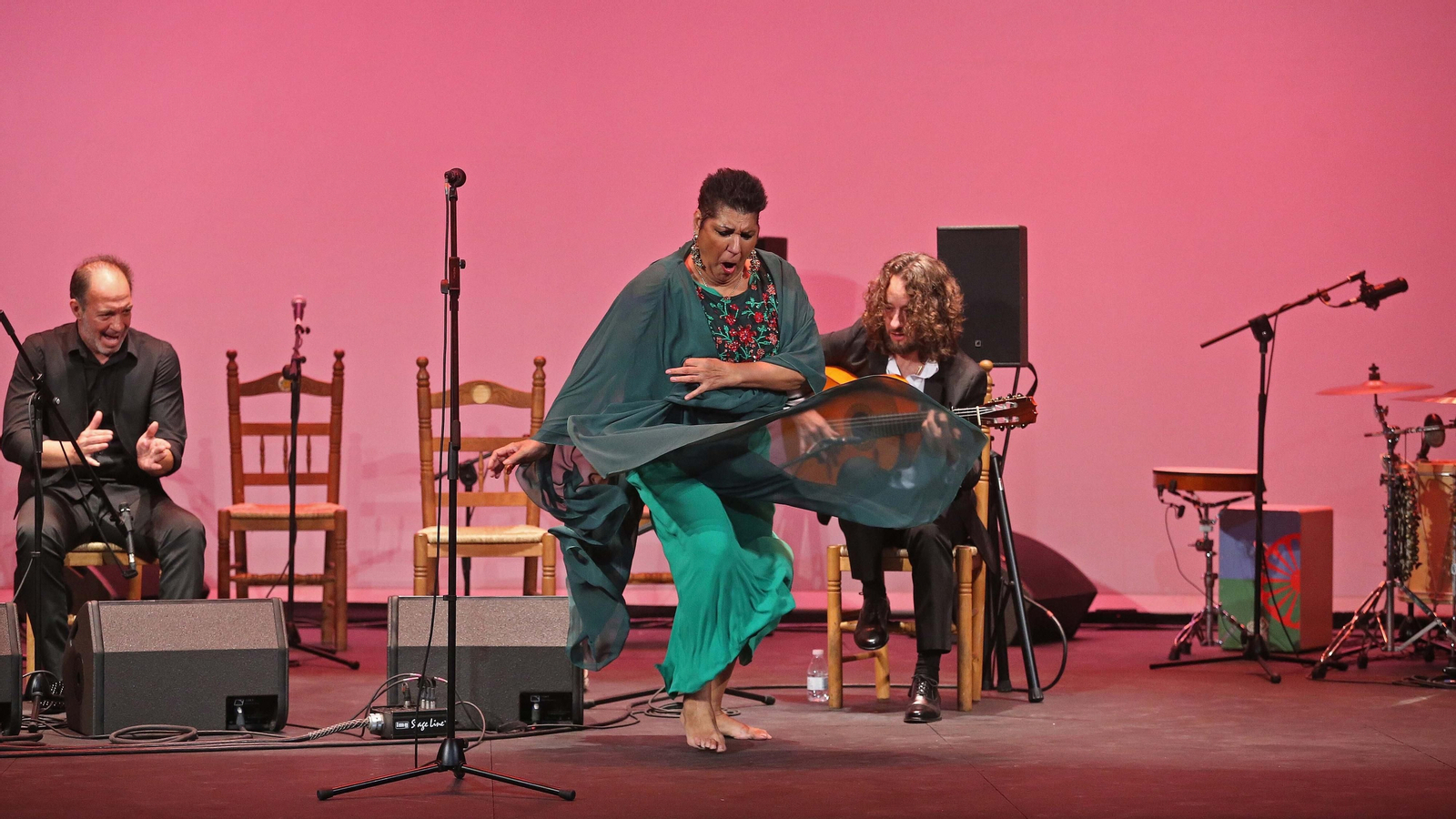 Remedios Amaya triunfa en la tercera noche de la Bienal de San Roque