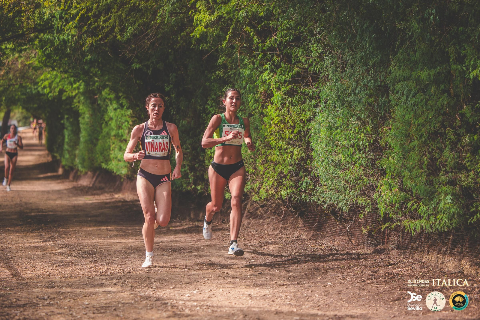 Búscate en las fotos del Cross de Itálica 2025 | 11