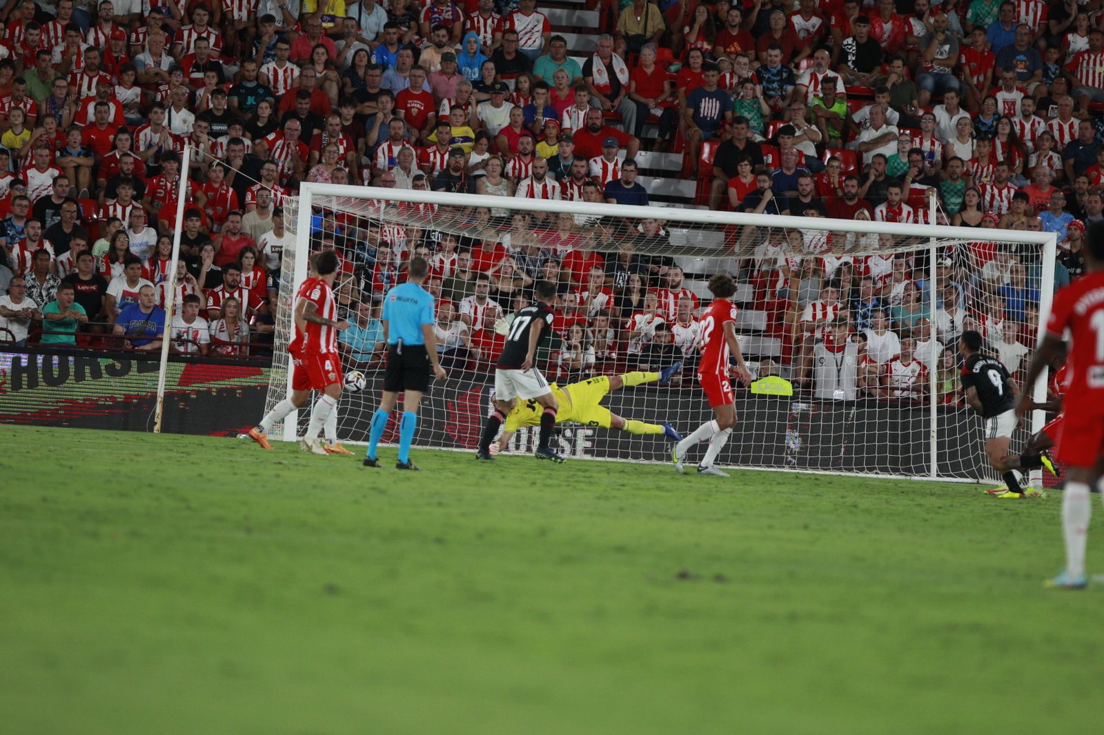 Imágenes del partido U.D. Almería-C.A. Osasuna