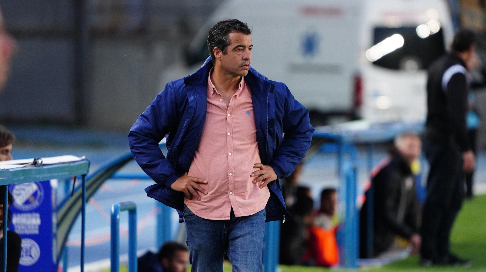 Imágenes del partido entre el Xerez DFC y el Vélez CF (0-0)